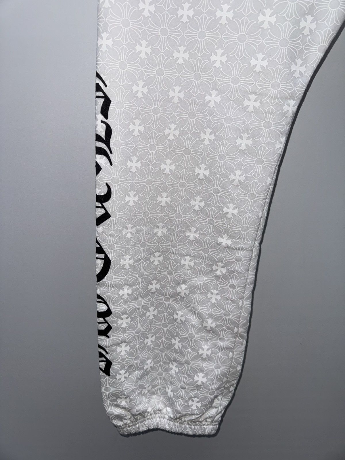 Chrome Hearts Chrome hearts sweat pants Size US 34 / EU 50 - 4 Thumbnail