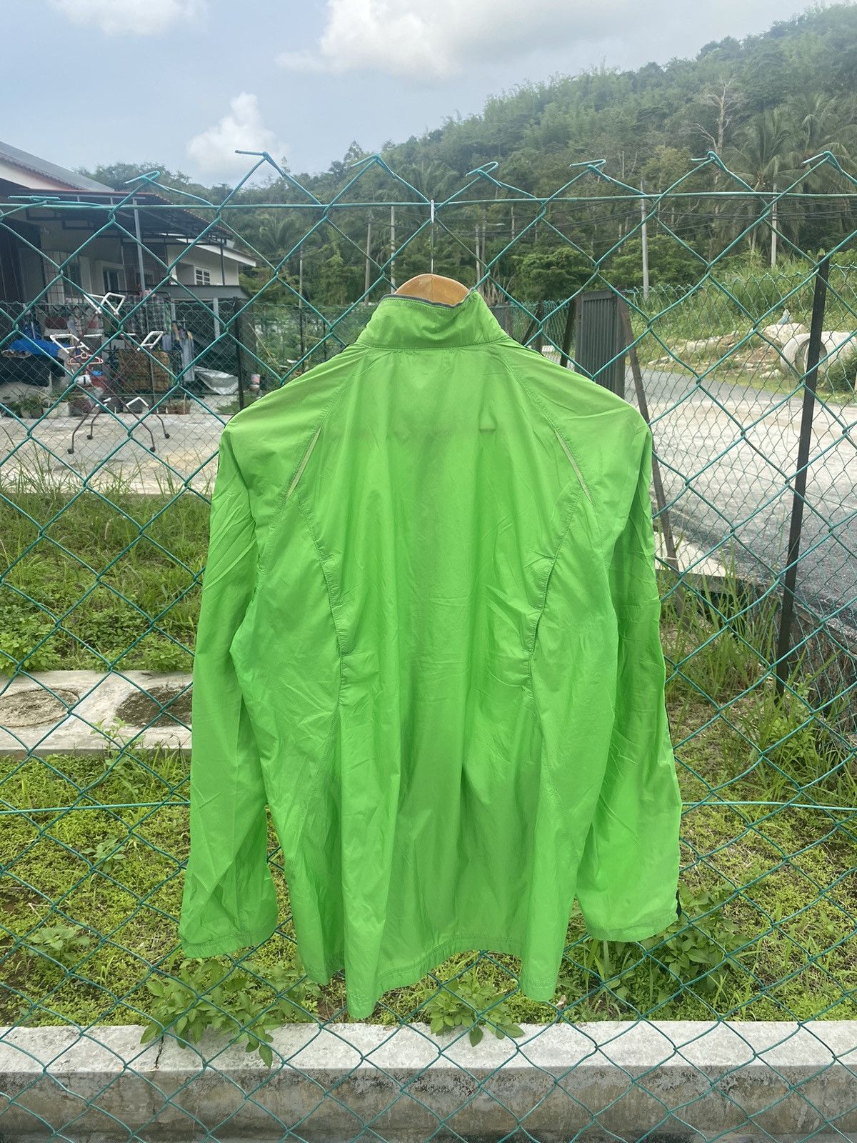 Adidas ⚡️Steals⚡️ Adidas Apple Green Running Jacket Size US S / EU 44-46 / 1 - 2 Thumbnail