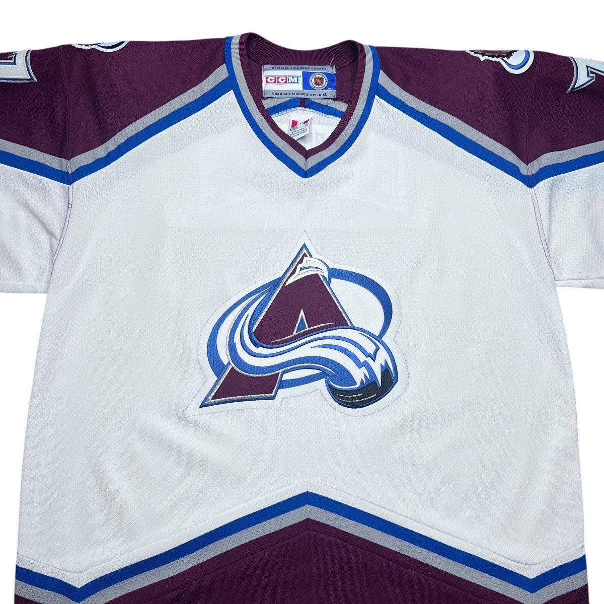 Ccm NHL Colorado Avalanche Ray Bourque #77 Authentic CCM Jersey Size US XL / EU 56 / 4 - 5 Thumbnail