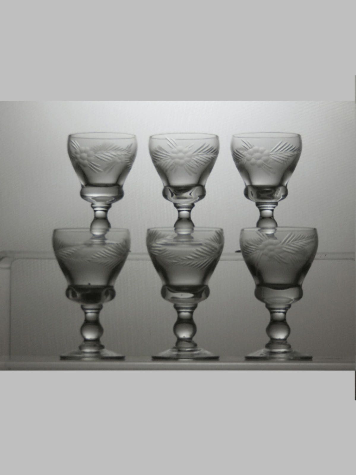 The Unbranded Brand Vintage Lead Crystal Etched Set Of 6 Liqueur Glasses 2 3/4" Size ONE SIZE - 1 Thumbnail