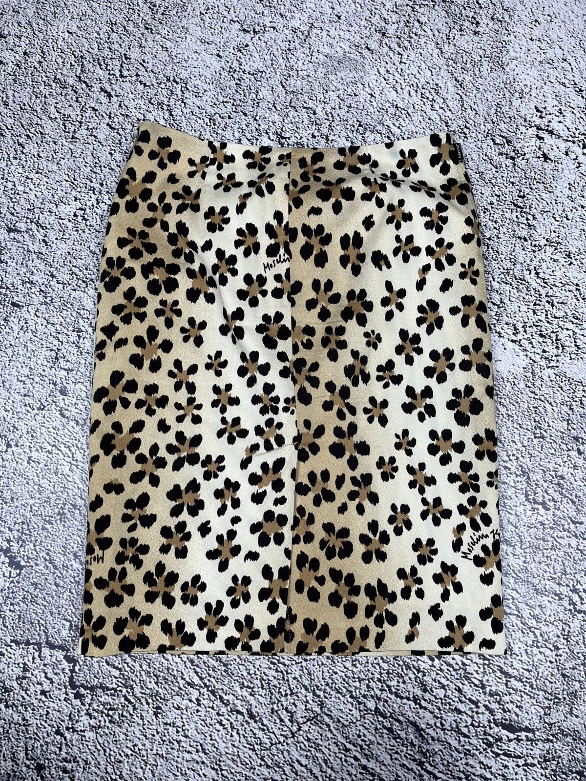 Moschino Vintage Moschino Jeans Animal Floral Pattern Skirt Size 28" / US 6 / IT 42 - 7 Thumbnail