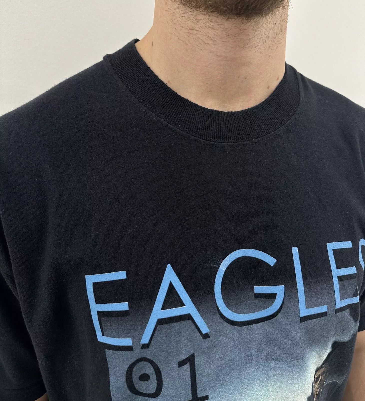 Other VINTAGE THE EAGLES 2001 WORLD TOUR SHIRT TEE BAND CONCERT Size US L / EU 52-54 / 3 - 3 Thumbnail