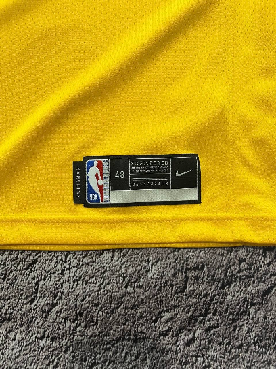 NBA × Nike × Vintage Nike Lebron James La Lakers Swingman Home Jersey Size 48 Size US M / EU 48-50 / 2 - 4 Thumbnail