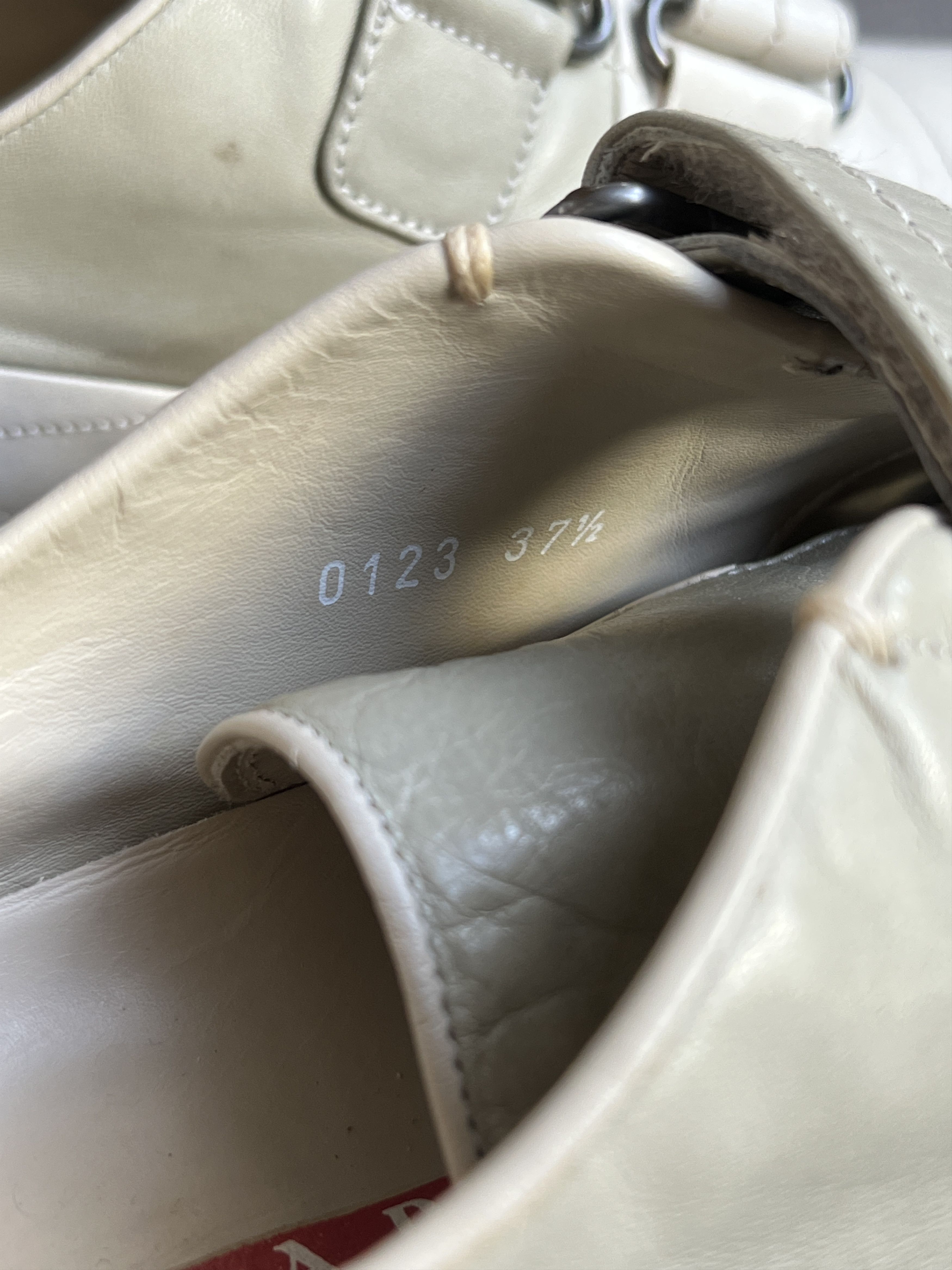 Prada Prada America's Cup Velcro Leather Sneakers EU37.5 Size US 7.5 / IT 37.5 - 8 Thumbnail