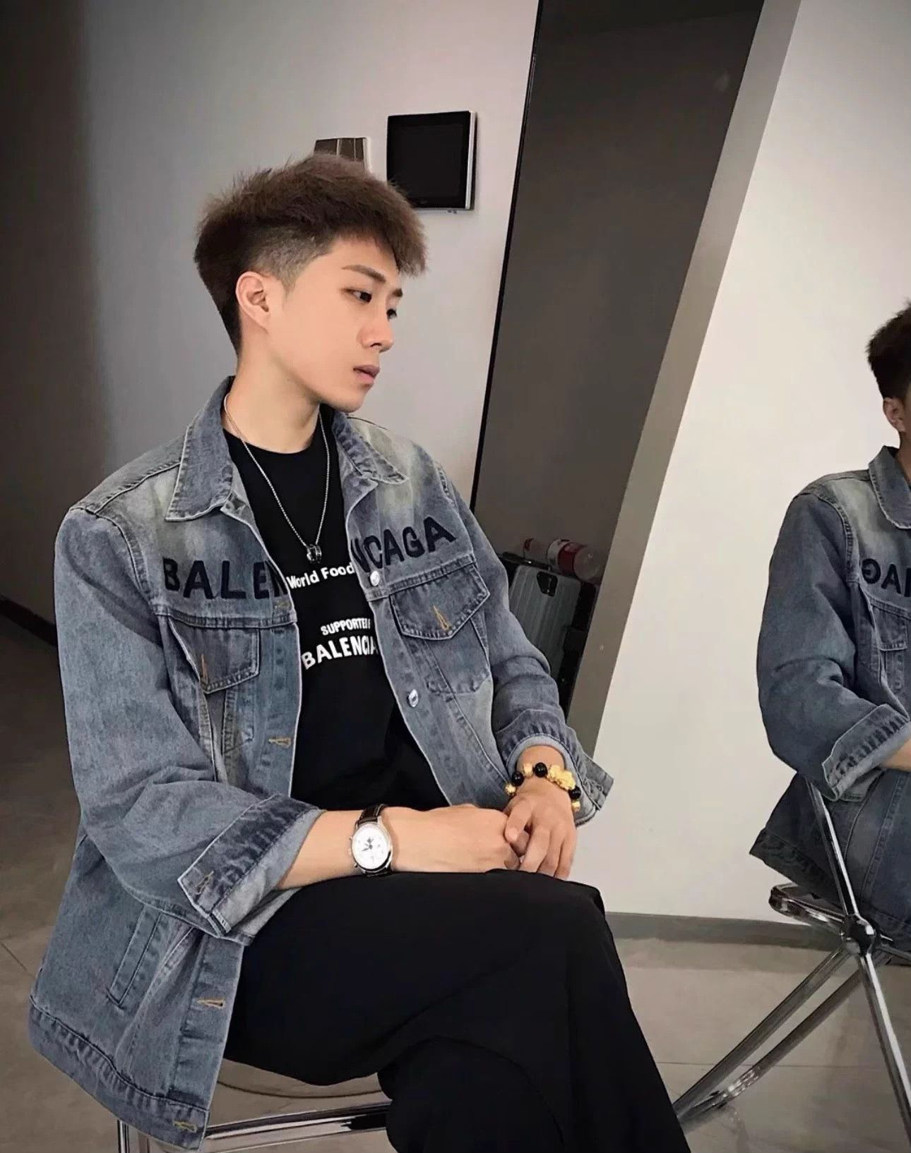 Balenciaga Balenciaga Denim Jacket Men's Chest Logo Distressed Blue Size US S / EU 44-46 / 1 - 7 Thumbnail