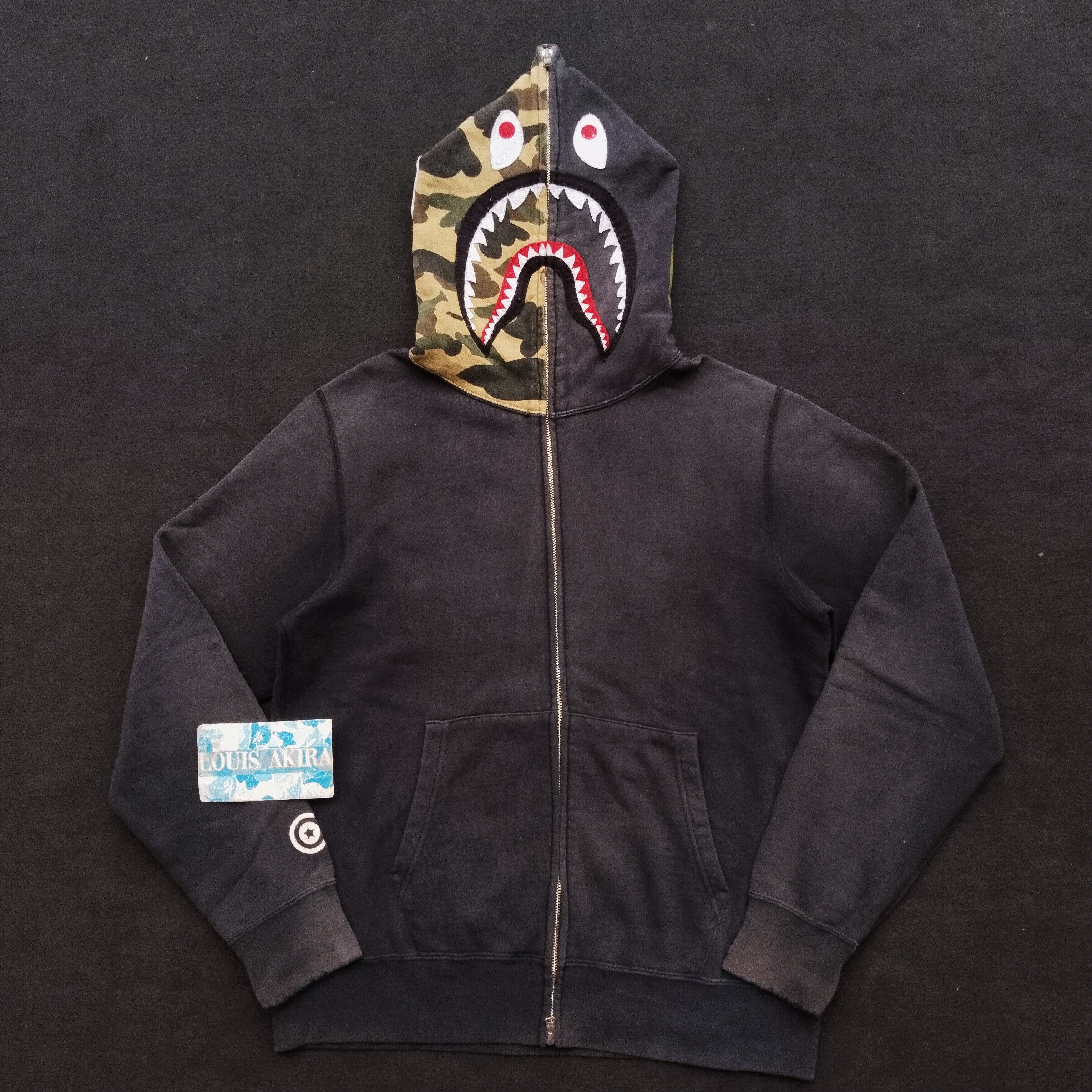 人気！Bape x Neighborhood Split Camo Shark Full Zip Hoodie Bape × Neighborhood Bape x Neighborhood Split Camo Shark