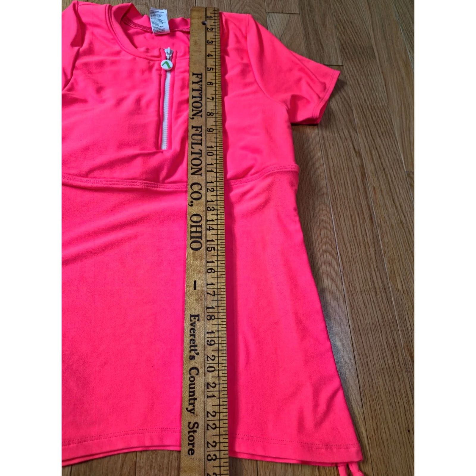 NEXT NEXT Rash Guard Swim Top Womens 34B/C Pink Short Sleeve Round Neck 1/2 Zip Shirt Swim Top Womens Size XXS / US 00 / IT 34 - 7 Thumbnail