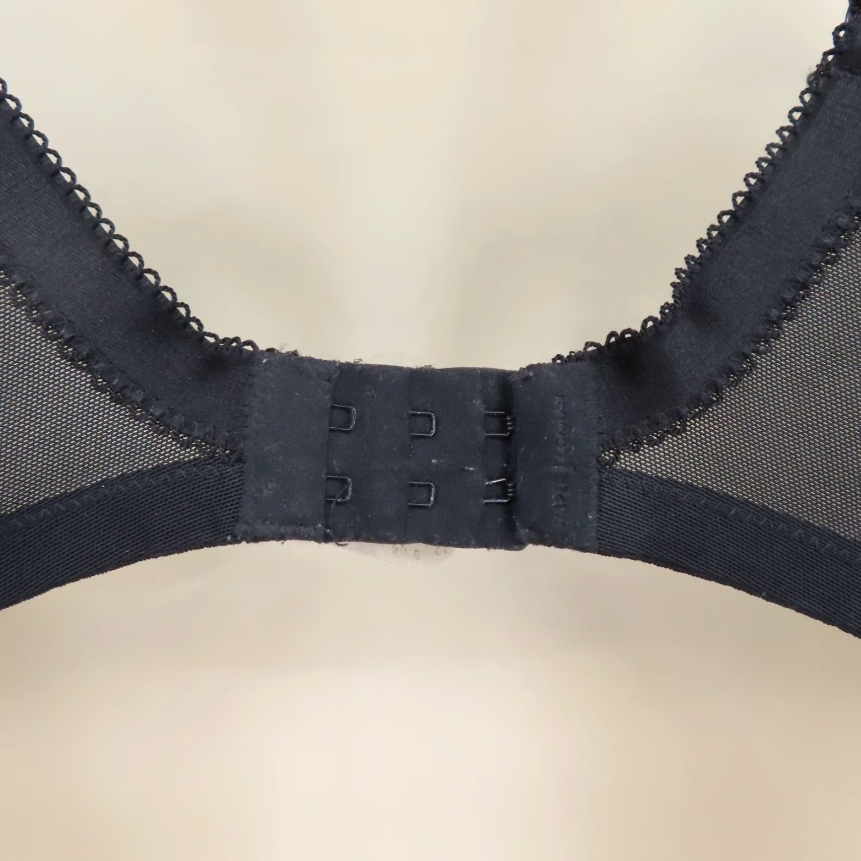 Vintage Goddess Bra 34G Black Flower Embroidered Bow Underwire T-Shirt Bra Womens 34G Size ONE SIZE - 6 Thumbnail