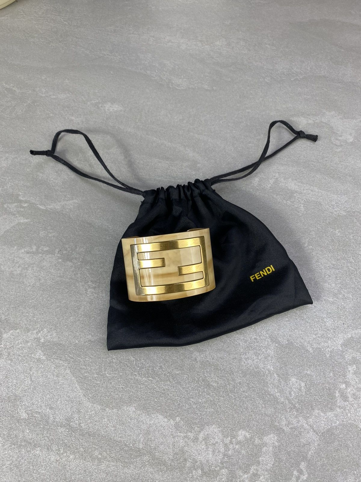 Fendi 2009 BRACCIALE FOREVER PLEXI WOOD/COFFEE CUFF BRACELET