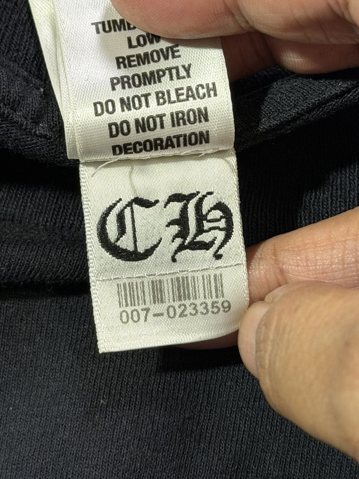 Chrome Hearts 2010s - TONAL CH PLUS STAMP TEE Size US S / EU 44-46 / 1 - 14 Thumbnail