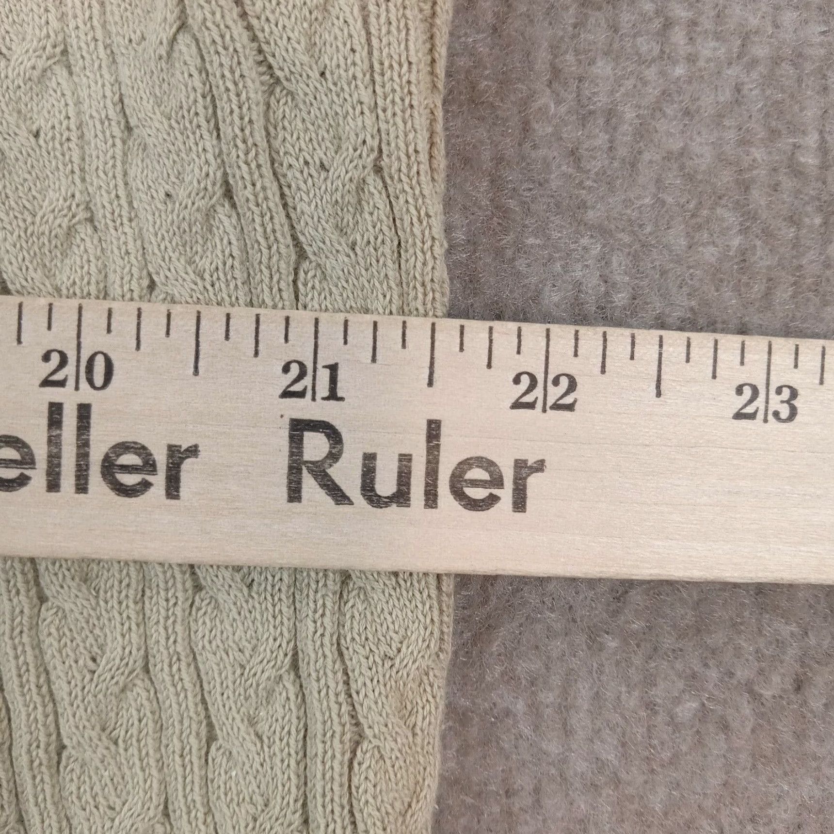 Izod VINTAGE IZOD Sweater Vest Mens Large Beige Golf Pullover Size US L / EU 52-54 / 3 - 4 Thumbnail