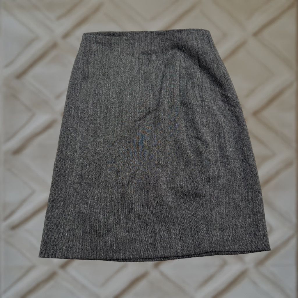 Vintage VINTAGE KAZA Skirt Women 6 Pencil Wool Charcoal Gray Knee Length Workwear 90s Classic Size 28" / US 6 / IT 42 - 1 Thumbnail