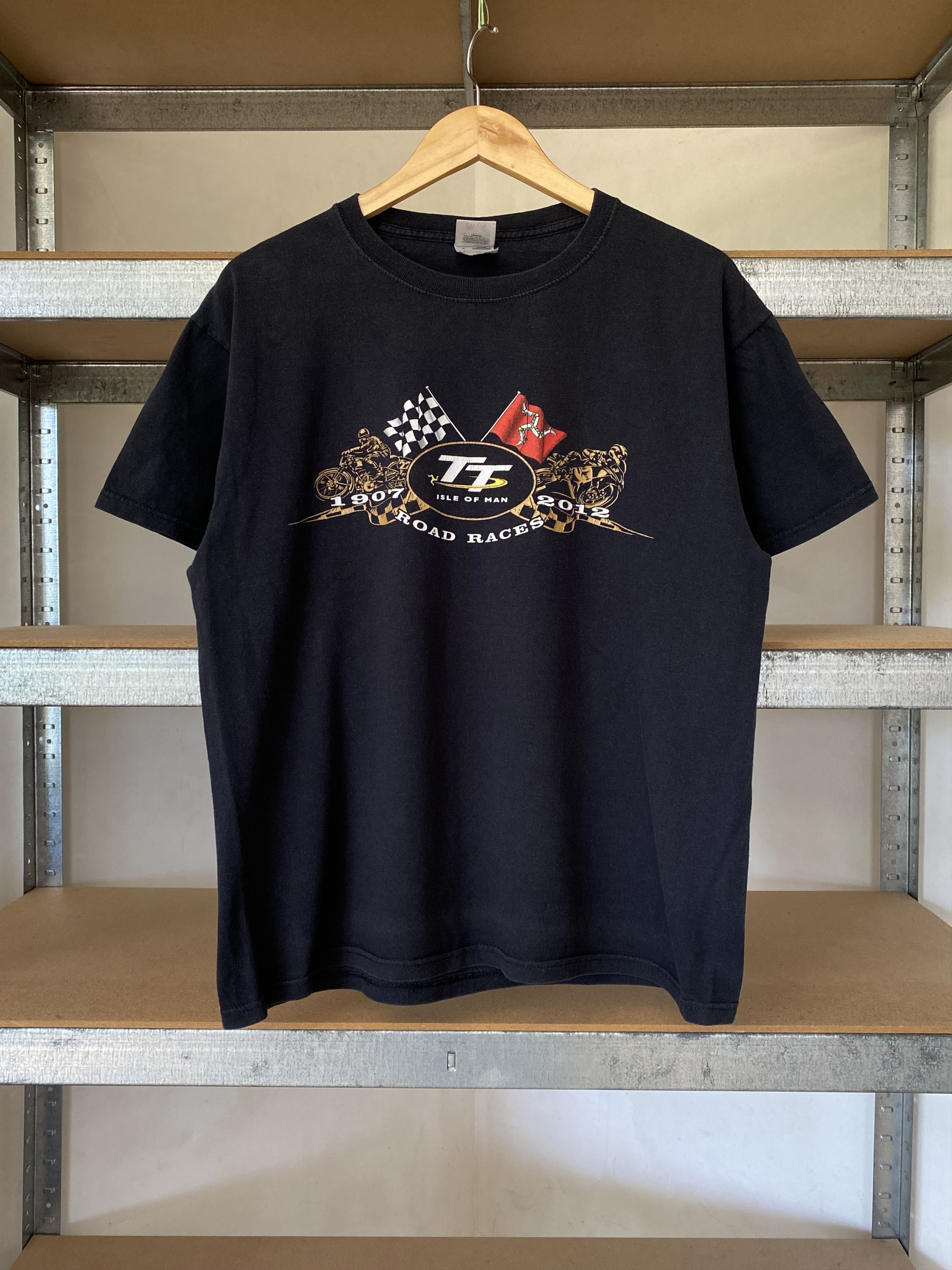 Vintage TT Isle Of Man Vintage 2012 Road Races Moto Racing T-shirt Size US L / EU 52-54 / 3 - 1 Thumbnail