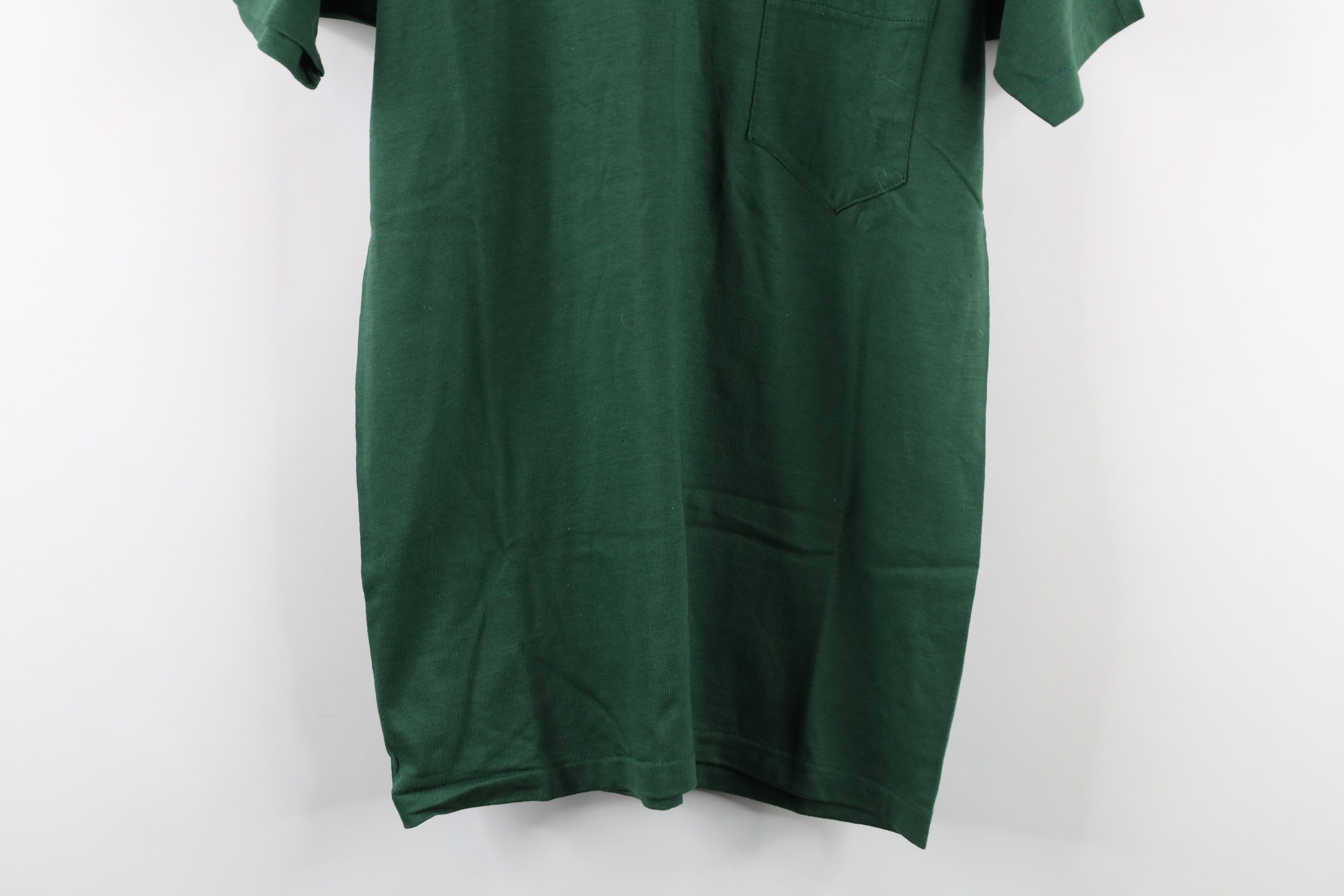 Vintage Deadstock Vintage 70s Streetwear Pocket T-Shirt Hunter Green Size US L / EU 52-54 / 3 - 3 Thumbnail