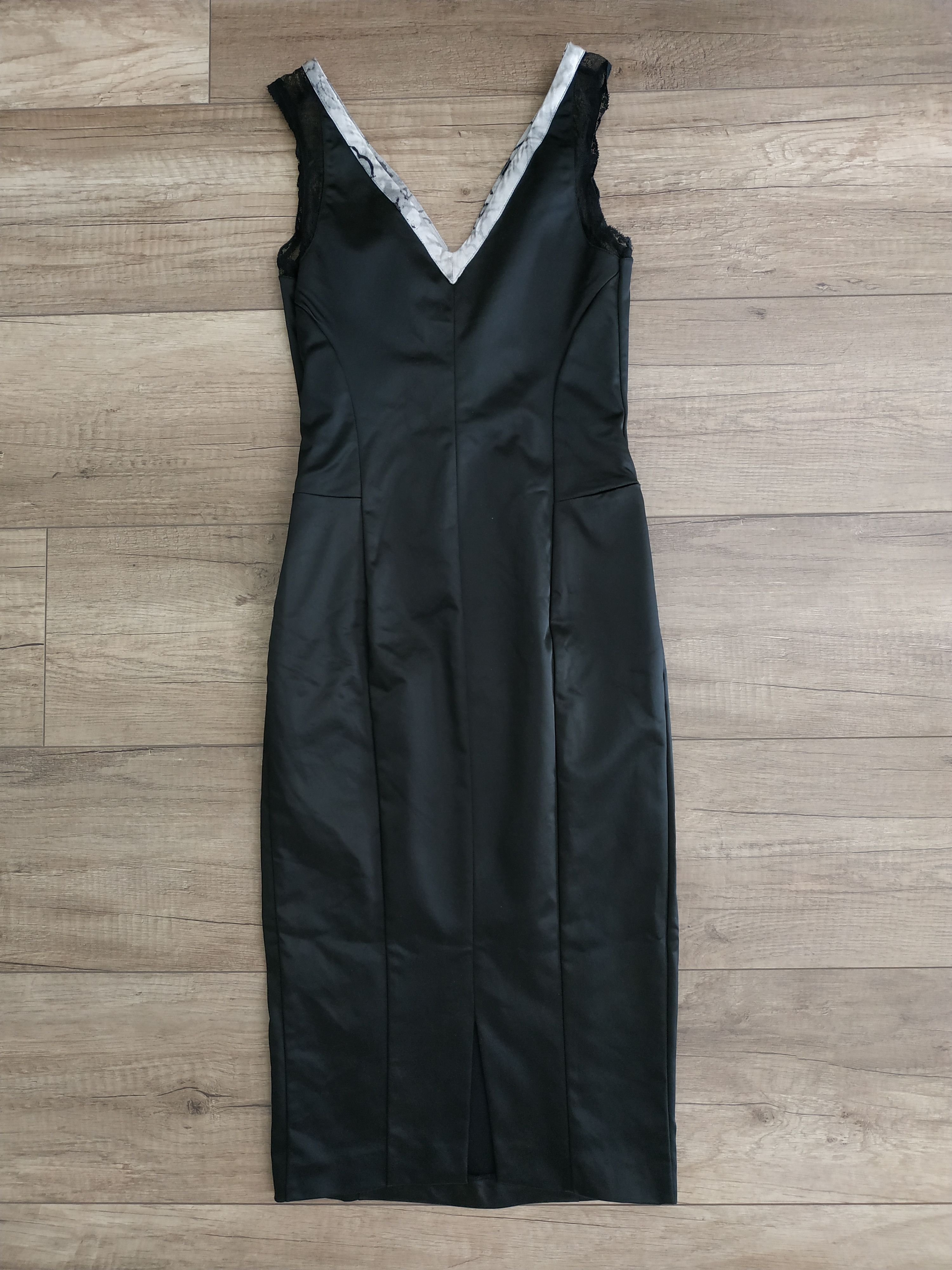 John Galliano John Galliano Women's Slim Fit Black Midi Dress, s. 38 (M) Size XS / US 0-2 / IT 36-38 - 4 Thumbnail