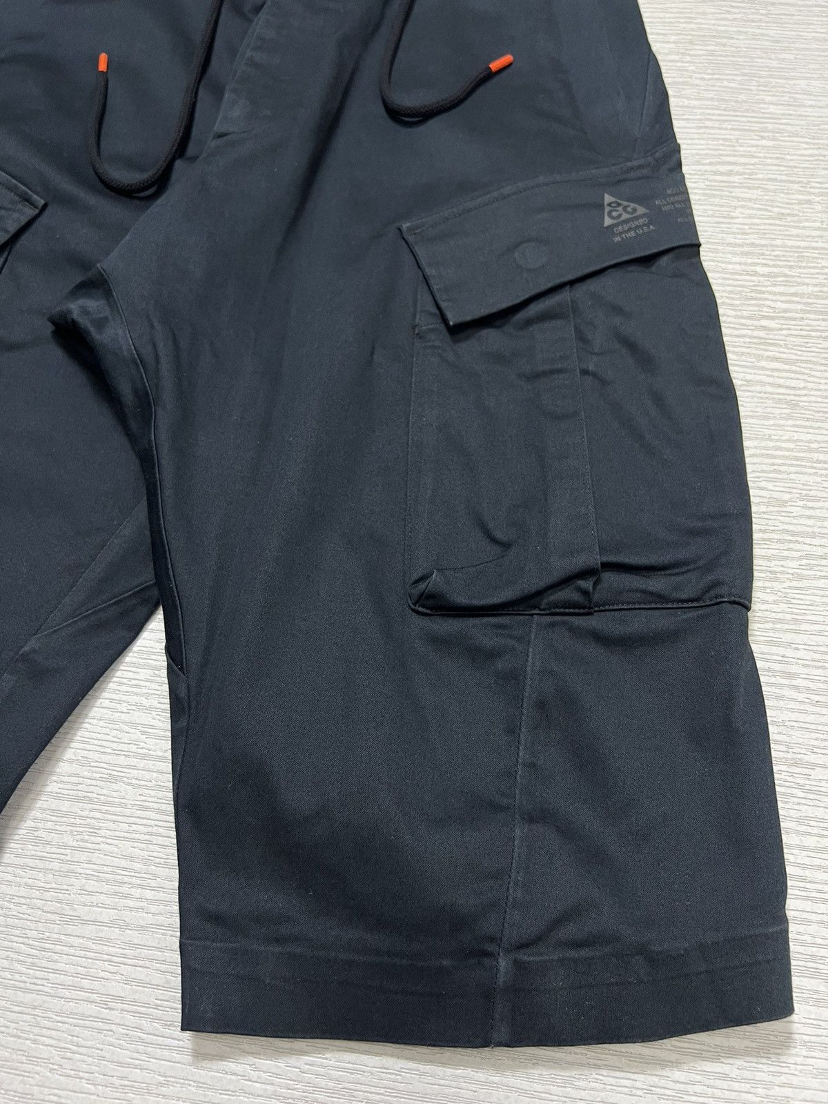 Errolson Hugh Nike ACG - Errolson Hugh - S/S16’ - Tech Cargo Shorts Size US 28 / EU 44 - 6 Thumbnail