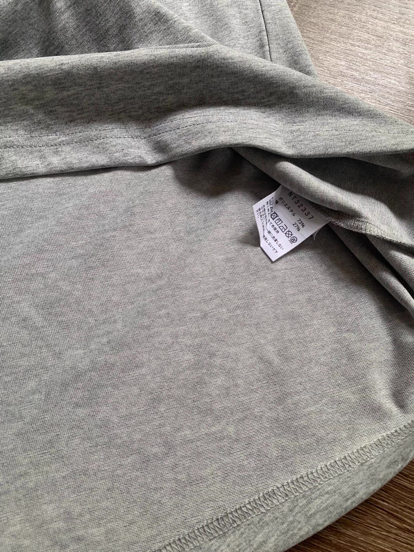 The North Face The North Face Window Short Sleeve T-Shirt Ｑ22 Size US M / EU 48-50 / 2 - 7 Thumbnail