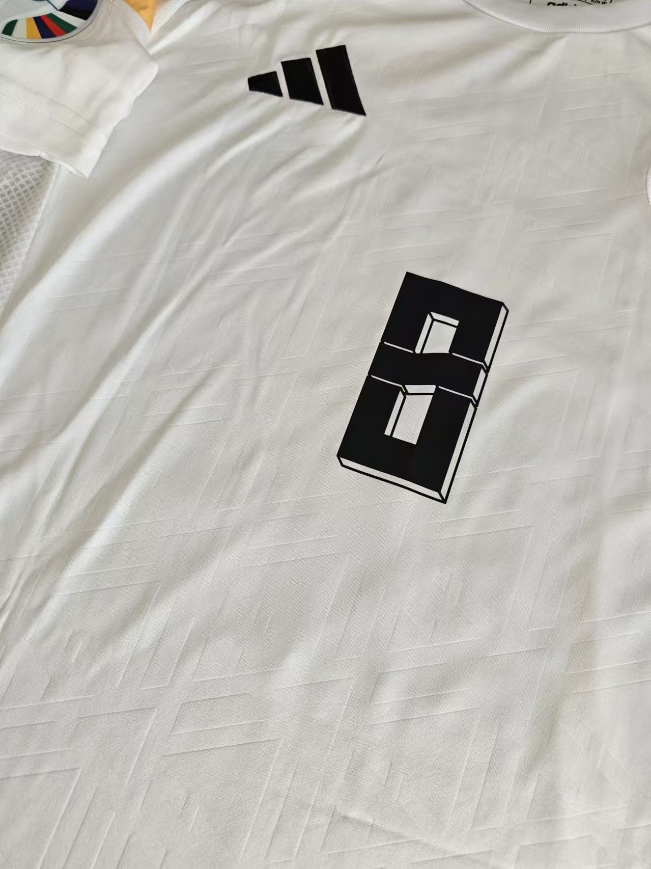 Other 2024 Germany 8 Toni Kroos Jersey Home Size US XL / EU 56 / 4 - 3 Thumbnail