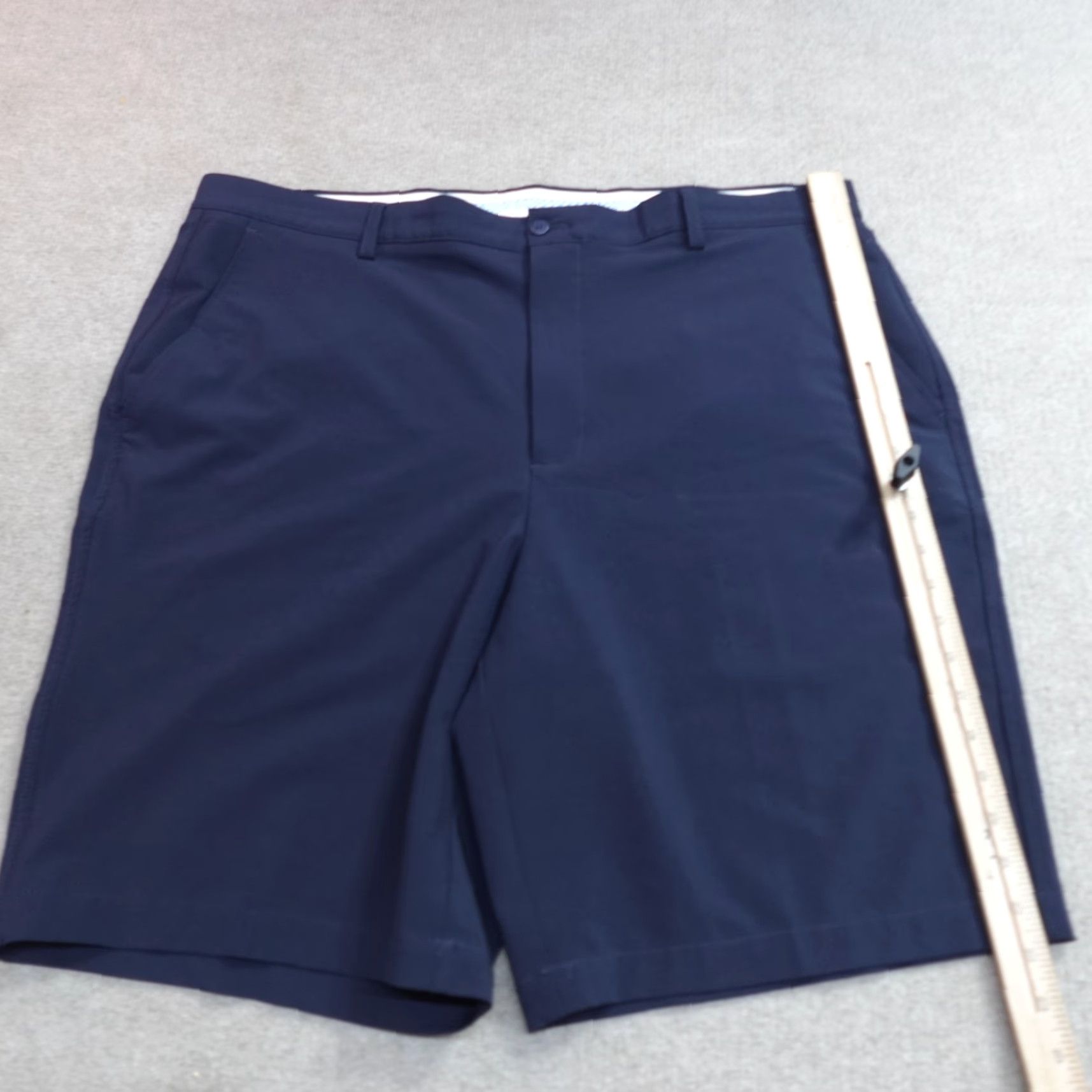 Footjoy FootJoy Shorts 42 Blue Navy Solid Performance Golf Flat Front Stretch Men Regular Inseam 9.5 in Polyester Spandex Athletic Activewear Size US 42 / EU 58 - 2 Thumbnail
