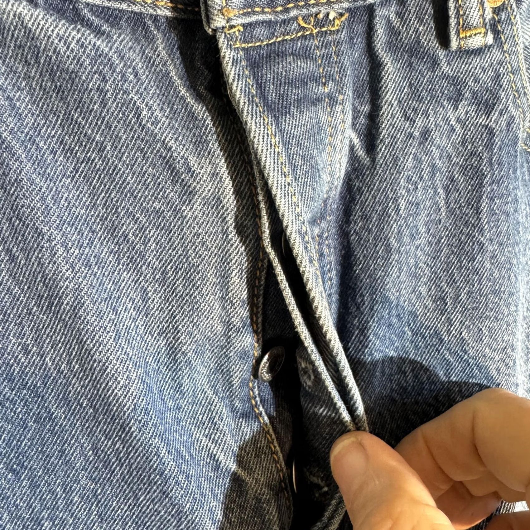 Levi's VINTAGE Levi’s 501 Jeans Mens 33x32 Blue Button Fly Straight Levis Denim Classic Jeans Mens Regular Blue 501 Original Straight New title: Size US 33 - 3 Thumbnail