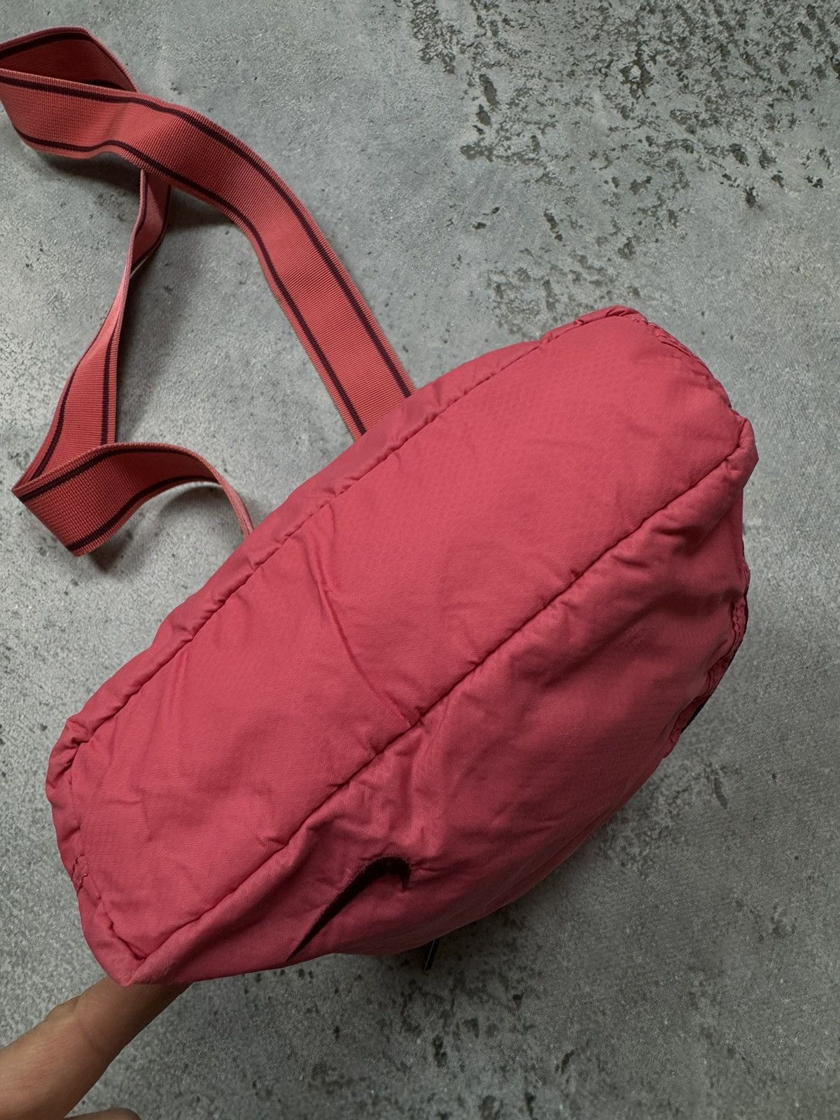 Nike Nike crossbody bag vintage 90s 00s Size ONE SIZE - 7 Thumbnail