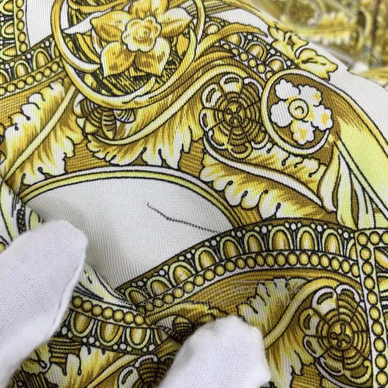 Versace Versace Yellow Polyester Women's Jacket . Size S / US 4 / IT 40 - 9 Thumbnail