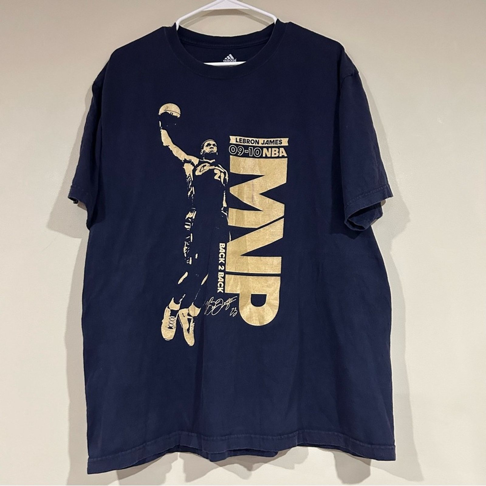 Adidas LeBron James Back To Back MVP Shirt Size US XL / EU 56 / 4 - 1 Thumbnail