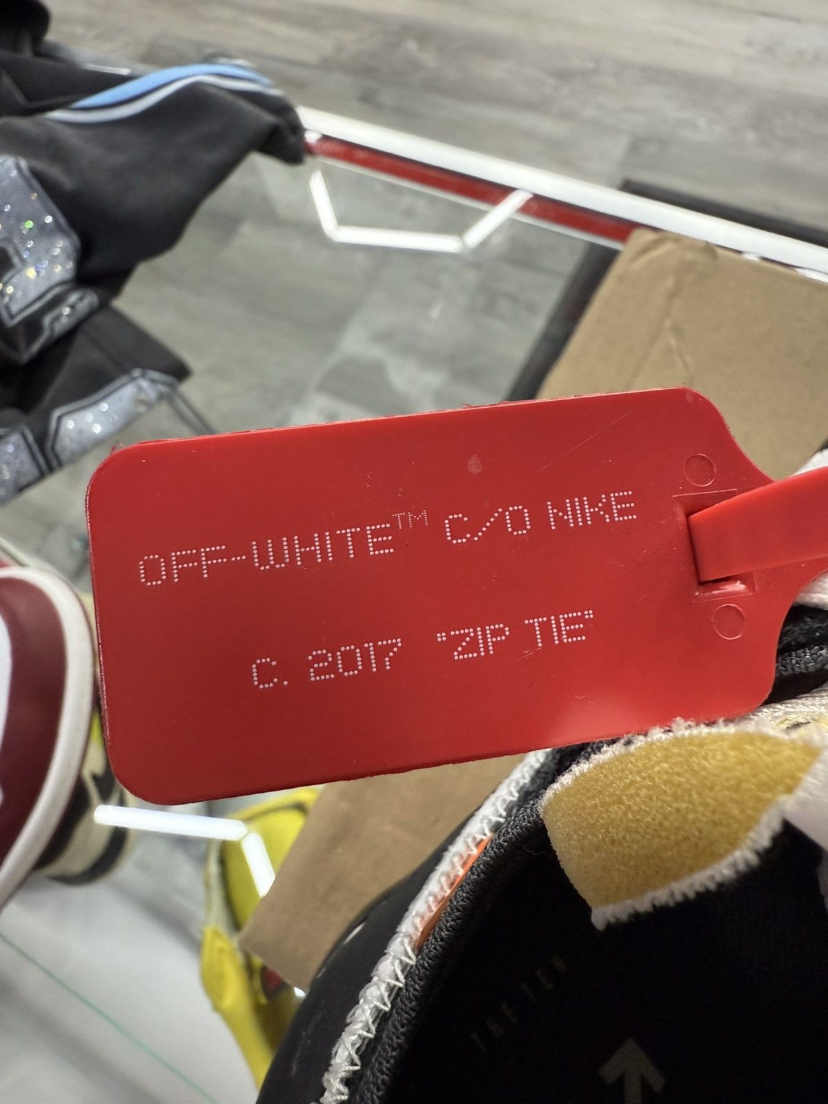 Nike × Off-White black off white nike air vapormax Size US 10 / EU 43 - 6 Thumbnail