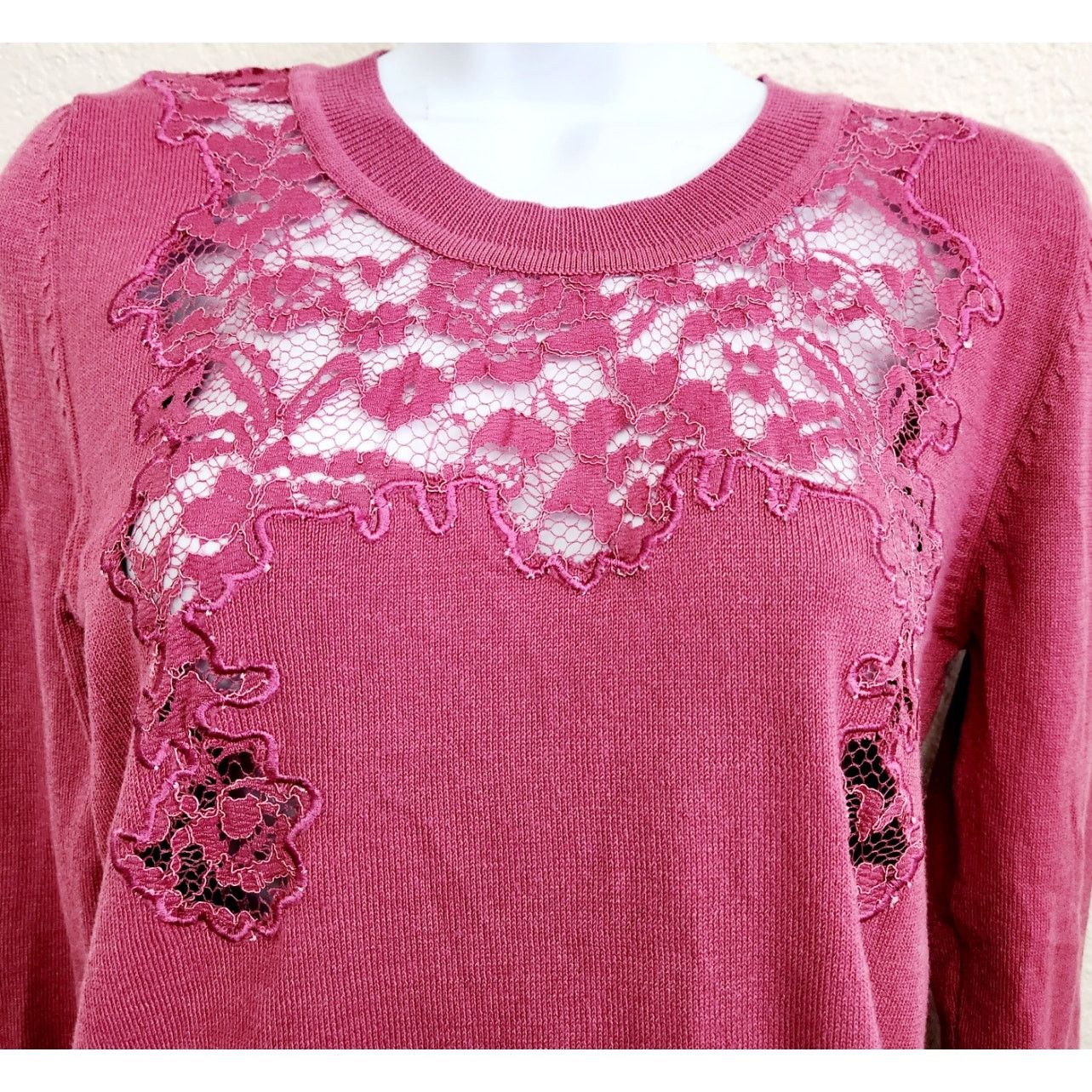 Other Poof Pink Dark Rose Lace Bodice Sweater Top Small Soft Size S / US 4 / IT 40 - 2 Thumbnail