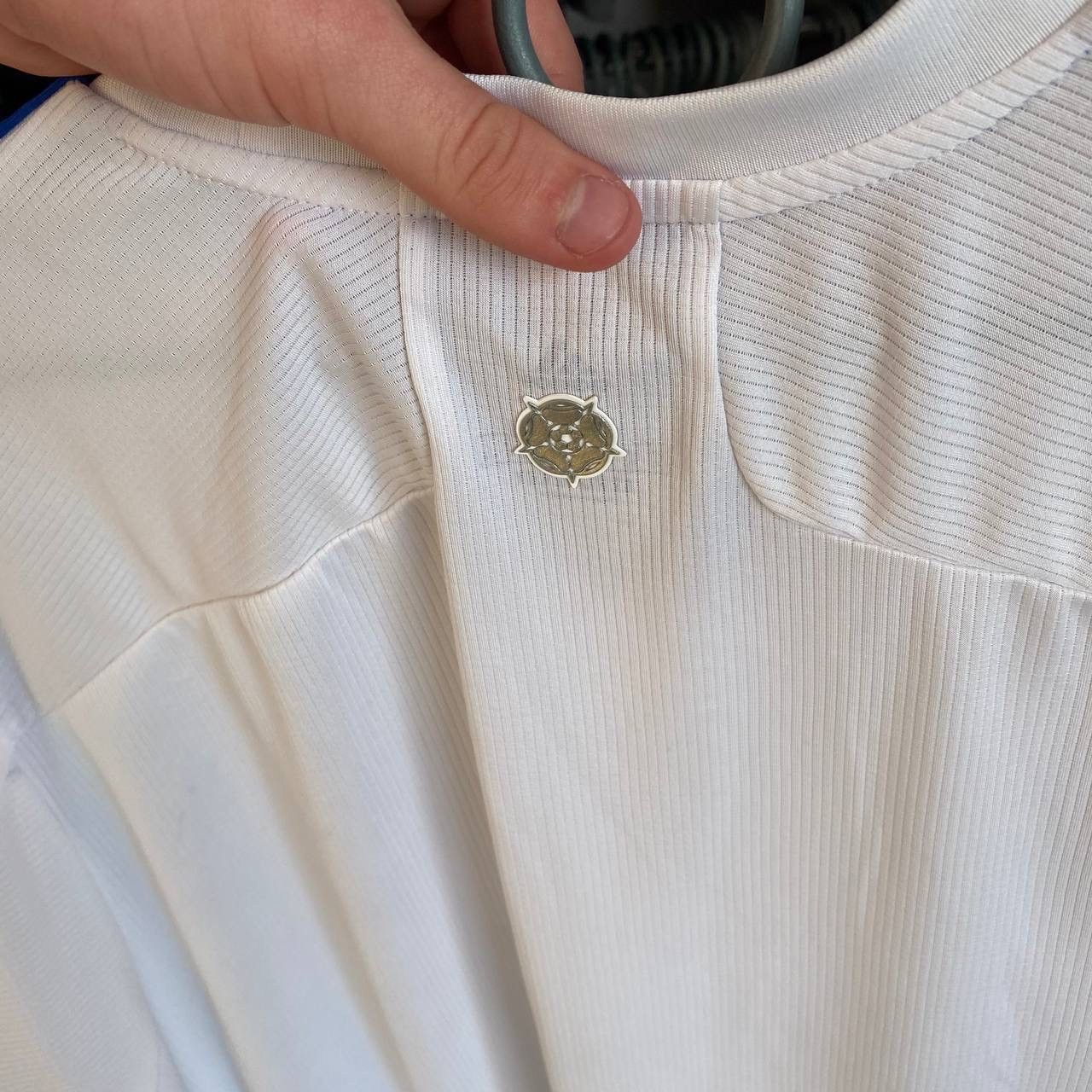 Adidas × Vintage Vintage Adidas FC Leeds United Smal logo soccer jersey Size US XL / EU 56 / 4 - 12 Thumbnail
