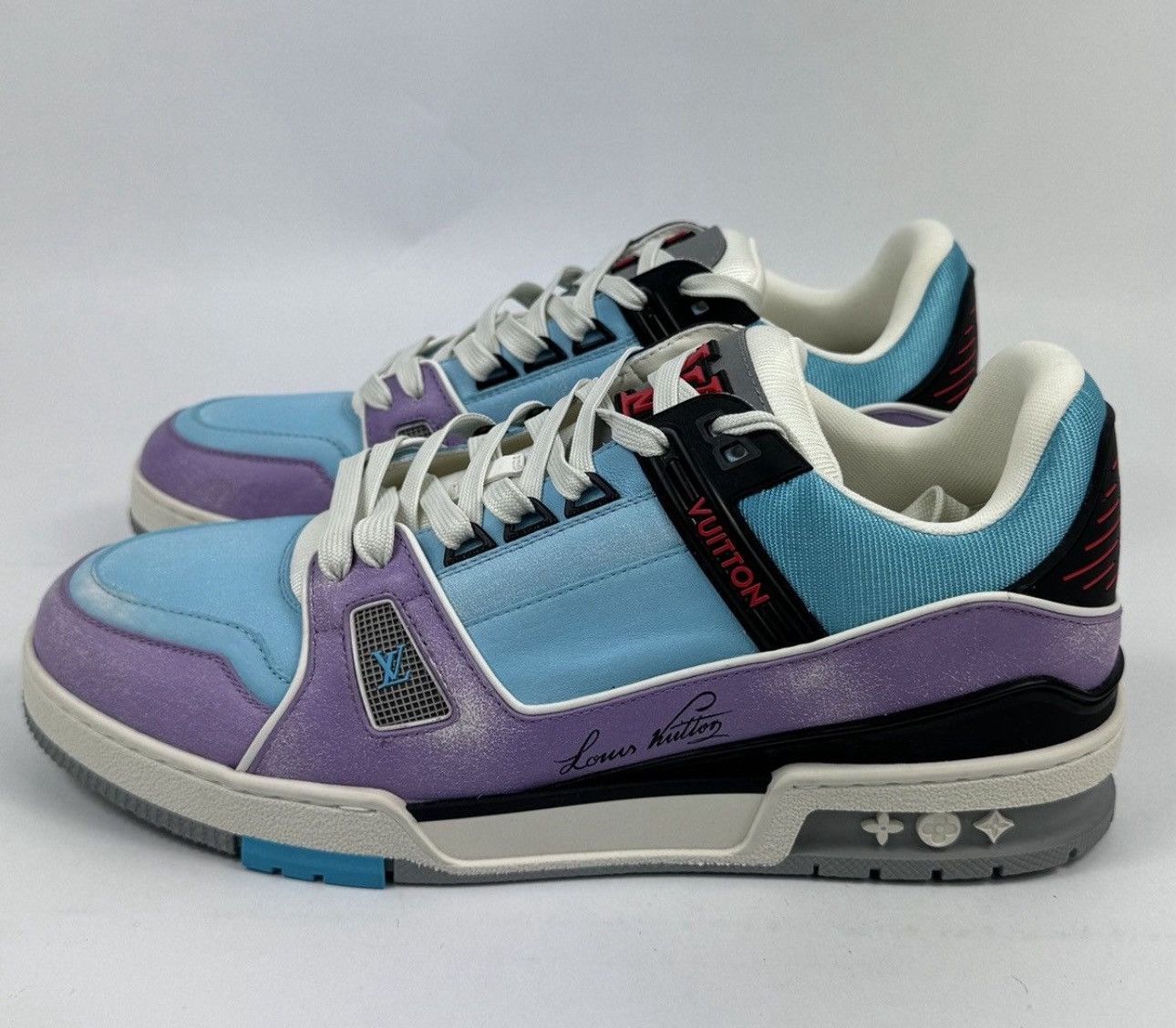 Louis Vuitton LV LOW TOP SNEAKERS Size US 9 / EU 42 - 2 Thumbnail
