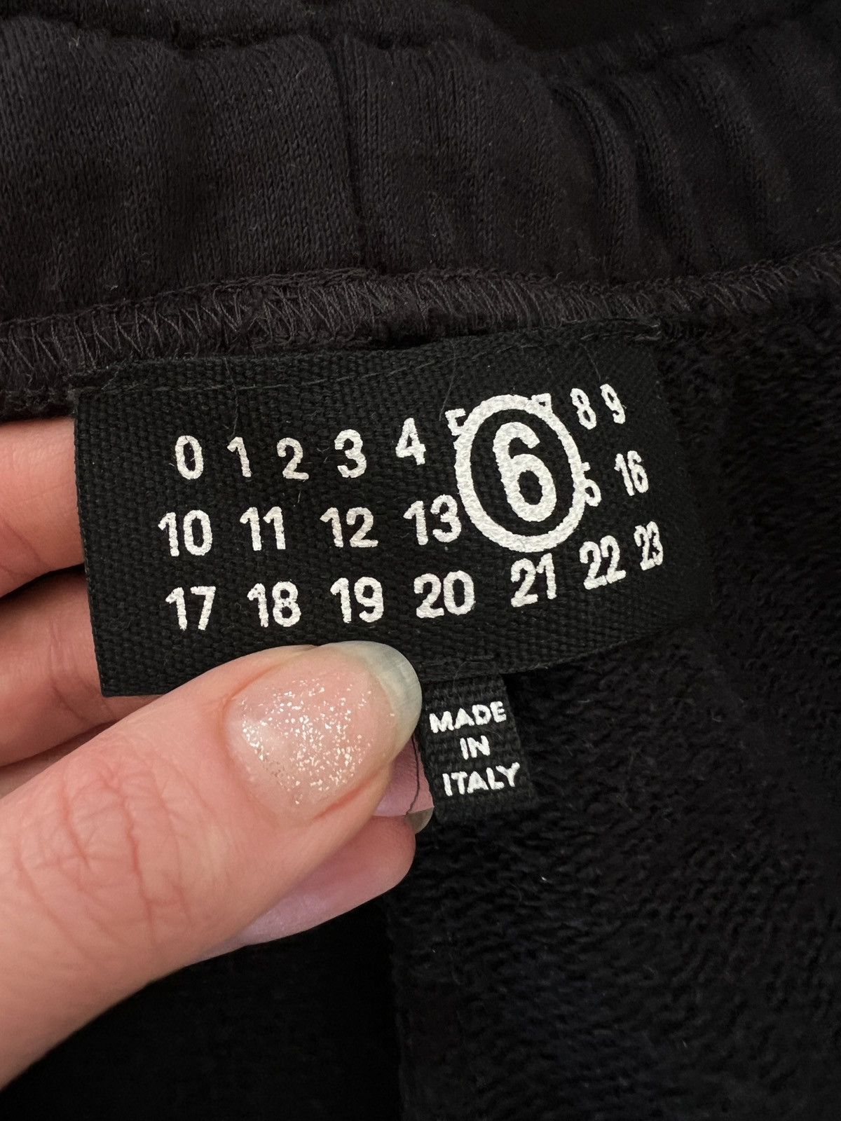 MM6 MM6 Maison Margiela wide leg sweatpants XXL black Size US 42 / EU 58 - 7 Thumbnail