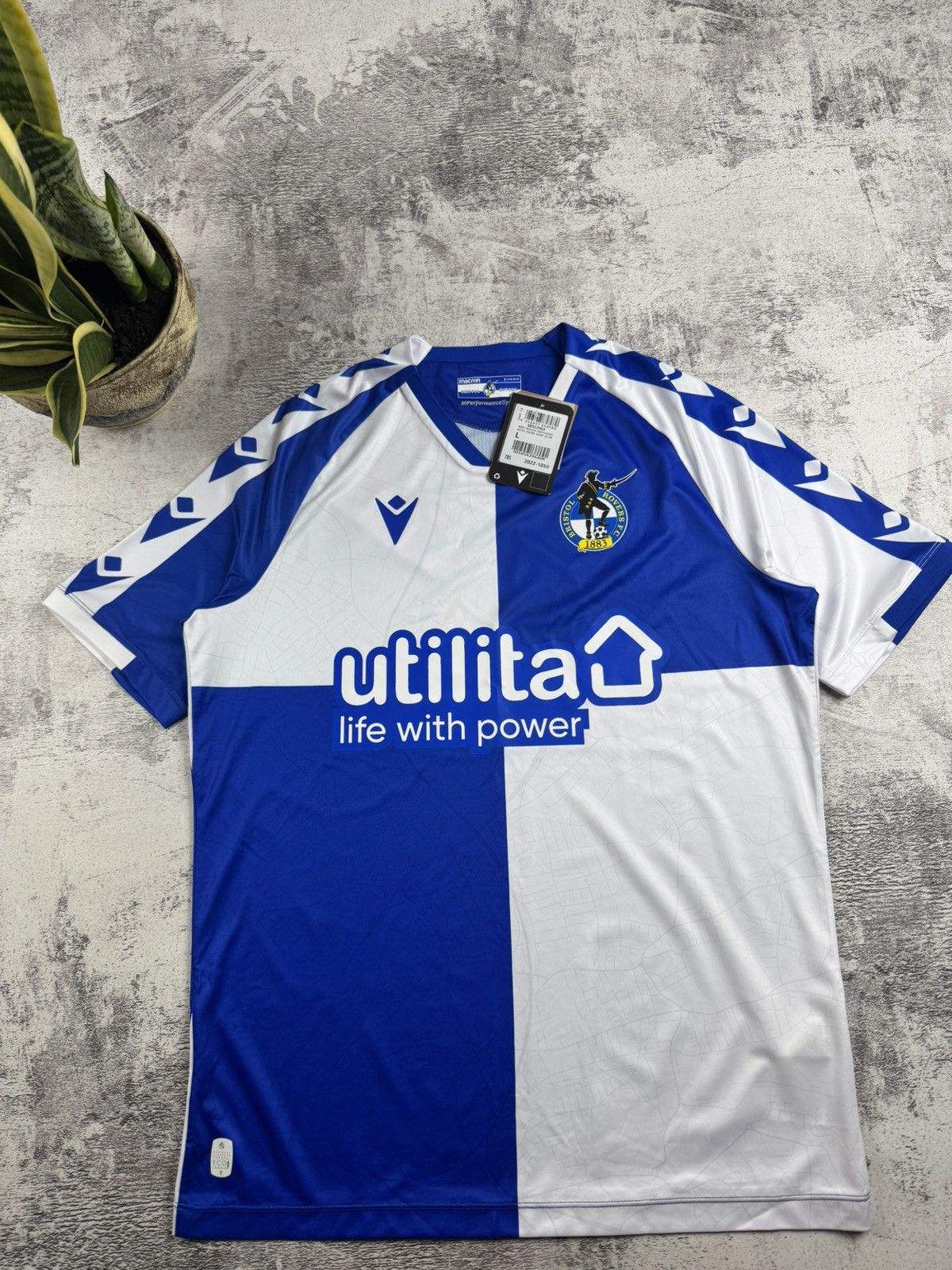 Macron NEW Bristol Rovers 2022/2023 Soccer Football Macron Men’s Large T Shirt Jersey Size US L / EU 52-54 / 3 - 4 Thumbnail