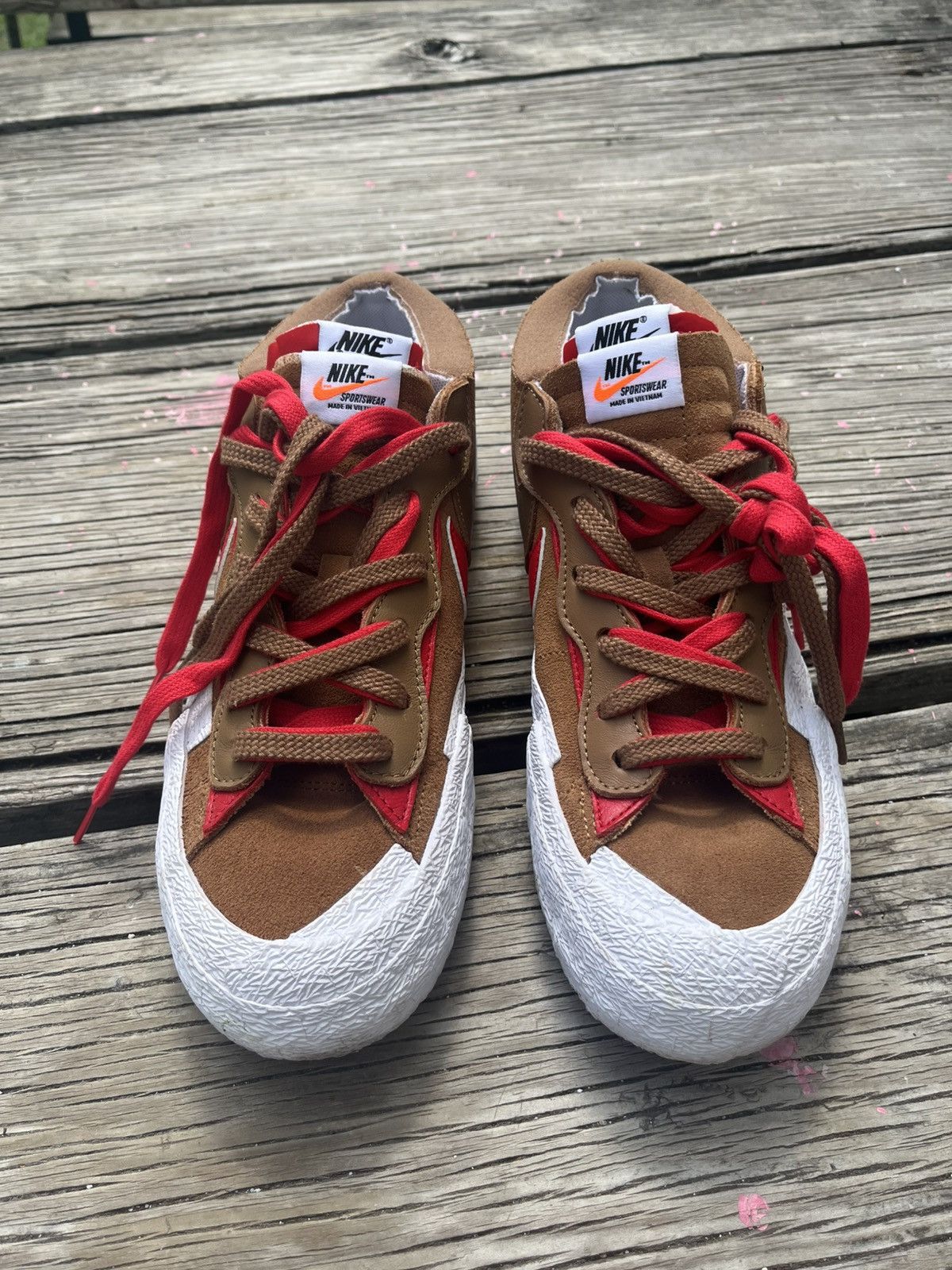 Nike × Sacai Nike Blazer Low Sacai British Tan Size US 9.5 / EU 42-43 - 3 Thumbnail