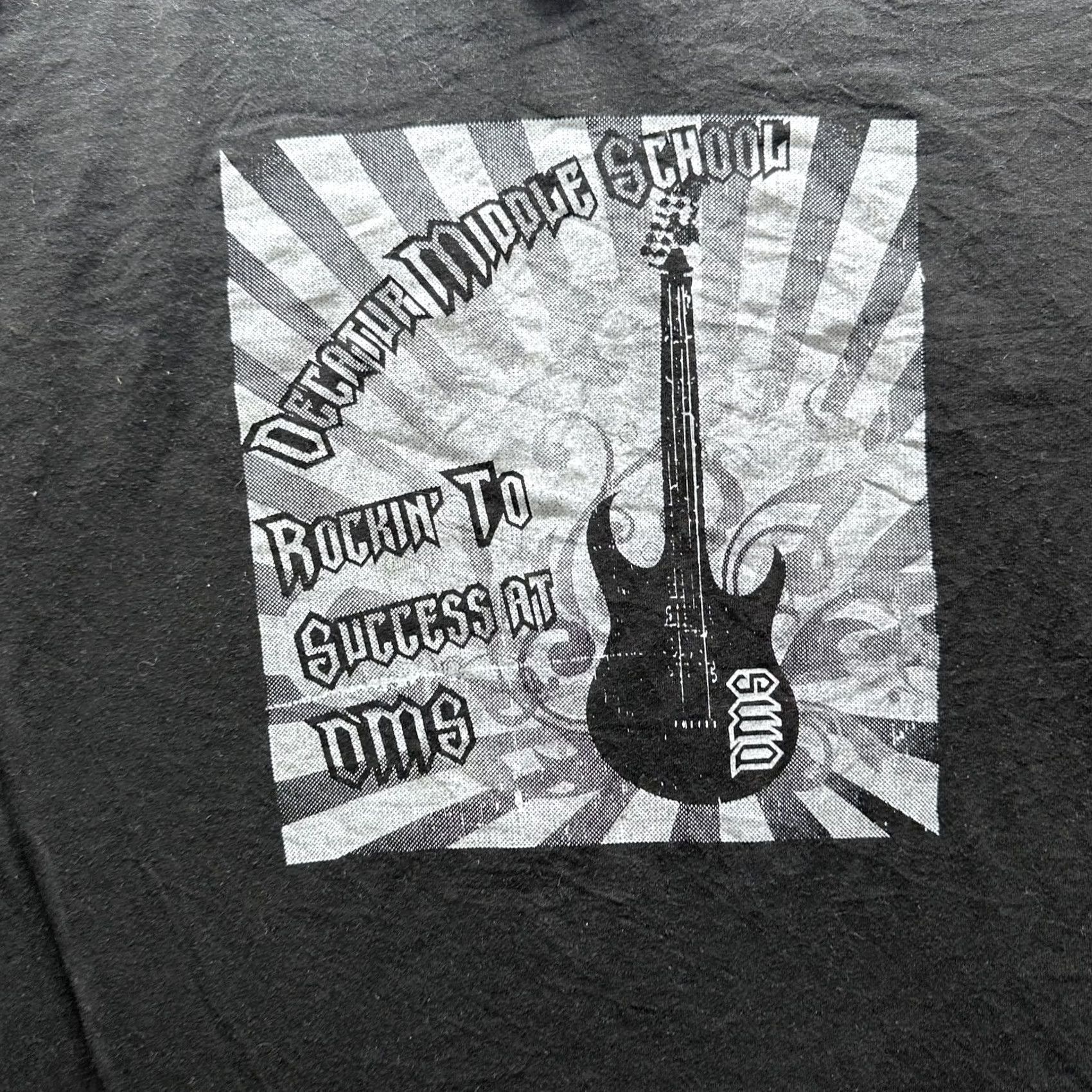 Hanes Hanes Shirt Mens 2XL Black Decatur Middle School Guitar Graphic World Tour Tee Size US XXL / EU 58 / 5 - 2 Thumbnail