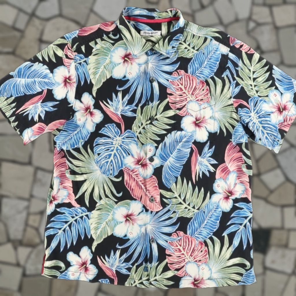 Tommy Bahama VINTAGE Tommy Bahama Konkan Jungle Hawaiian Button Up Shirt Black Men's XL Size US XL / EU 56 / 4 - 1 Thumbnail