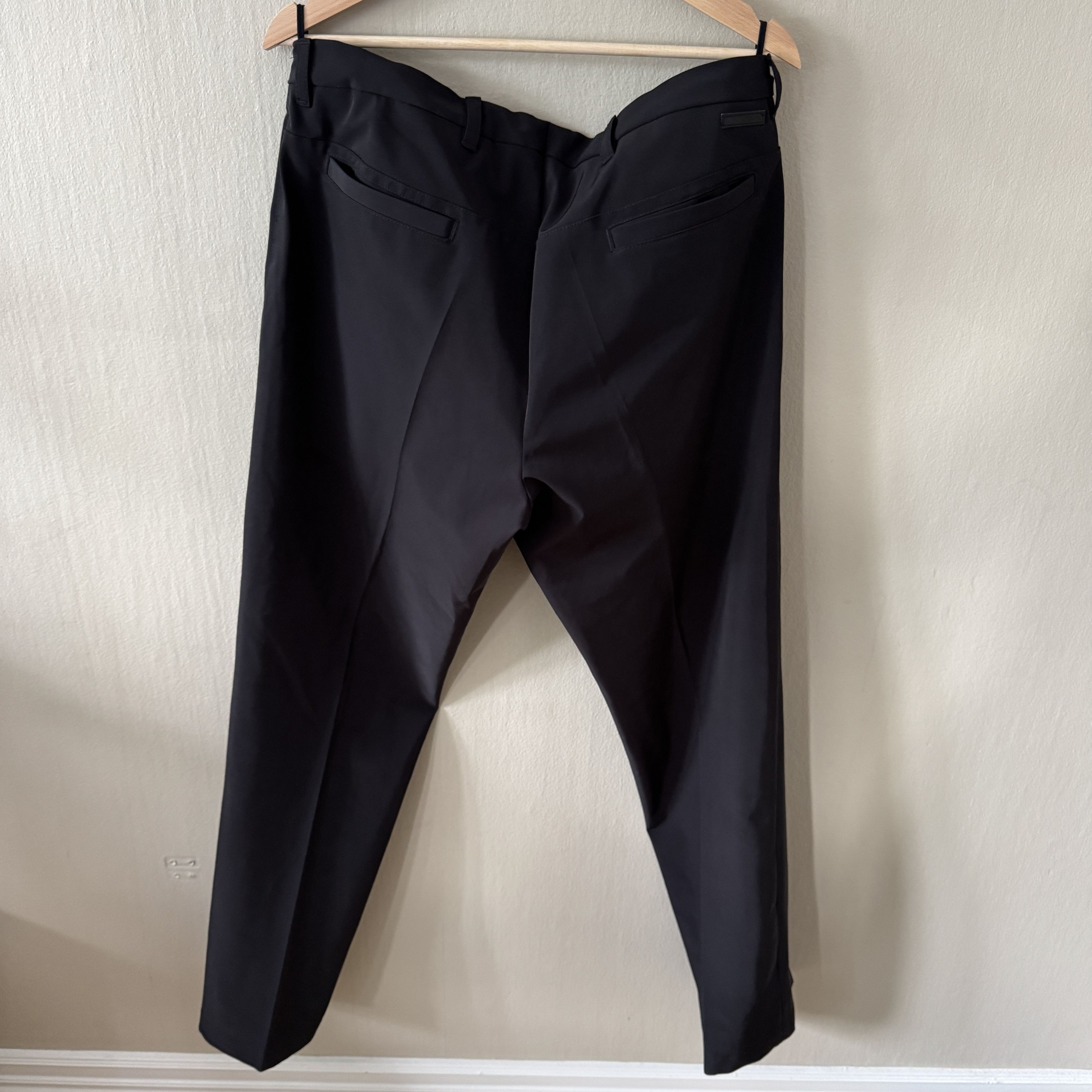 Prada Prada pants IT 52 L (W35 L33) Size US 36 / EU 52 - 2 Thumbnail