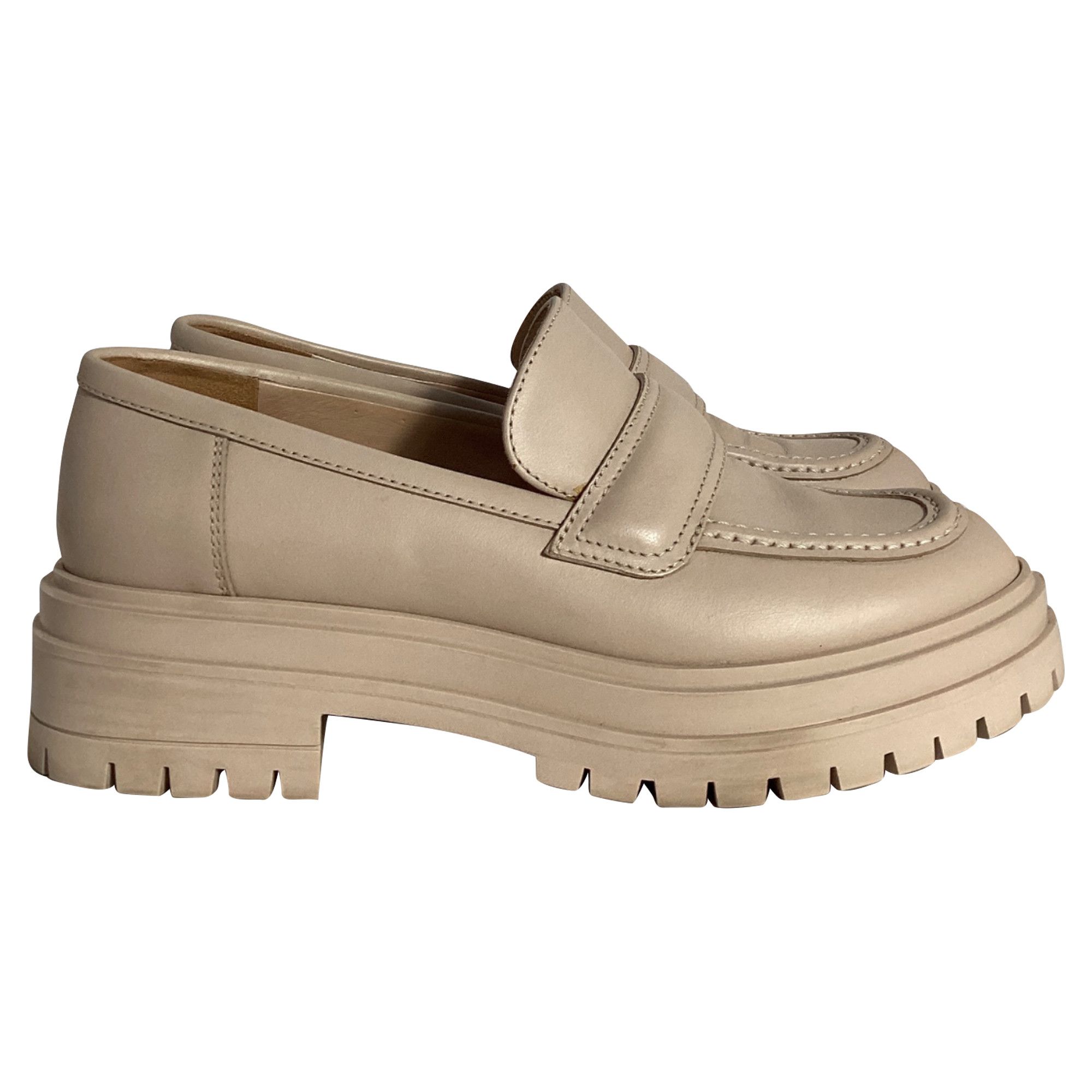 Gianvito Rossi Gianvito Rossi Chunky Loafers in Nude Leather Size US 9 / IT 39 - 1 Thumbnail