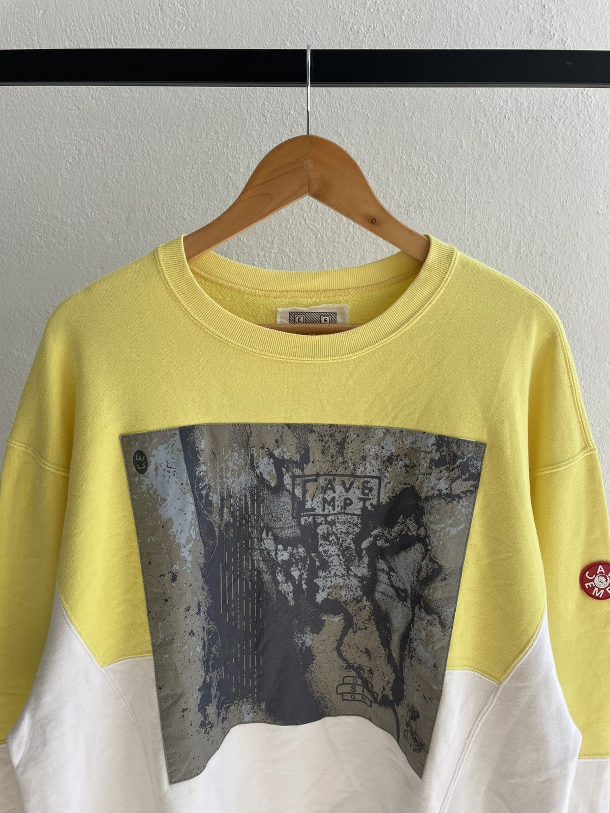 Cav Empt Cav Empt White Light Crewneck Size US XL / EU 56 / 4 - 2 Thumbnail