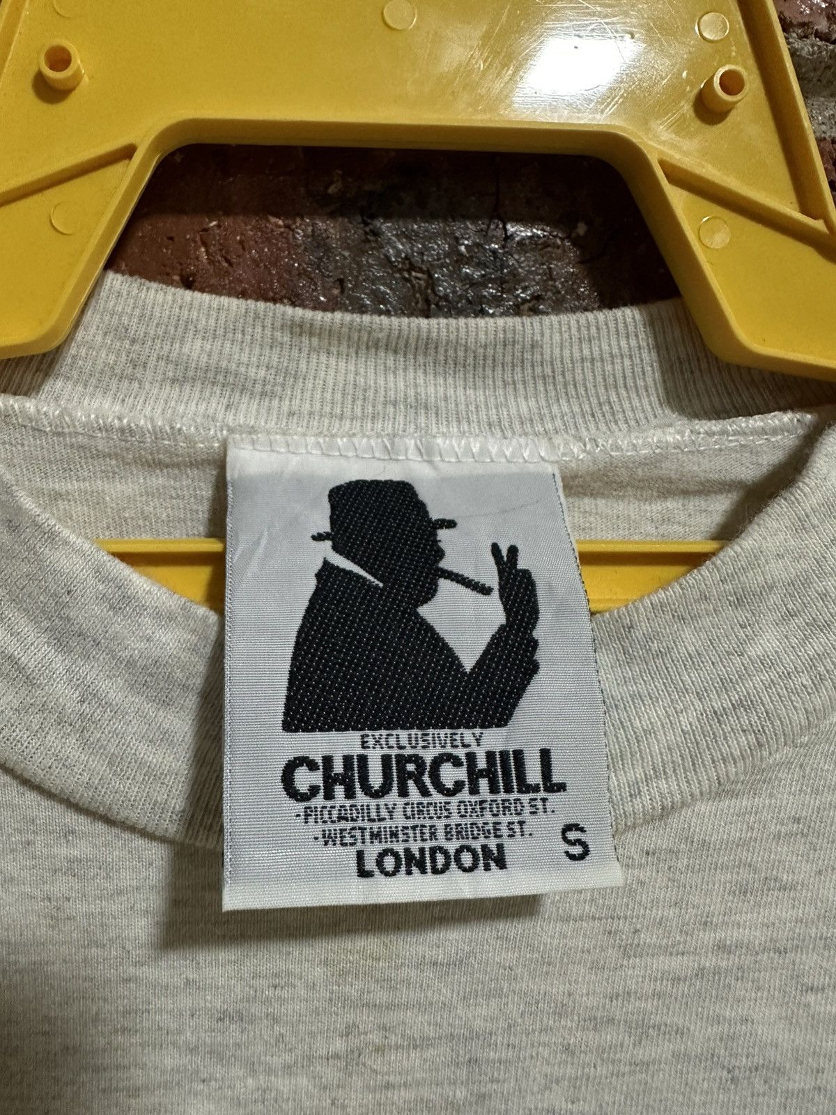 Vintage Vintage Churchill City Of London Tee Size US S / EU 44-46 / 1 - 4 Thumbnail