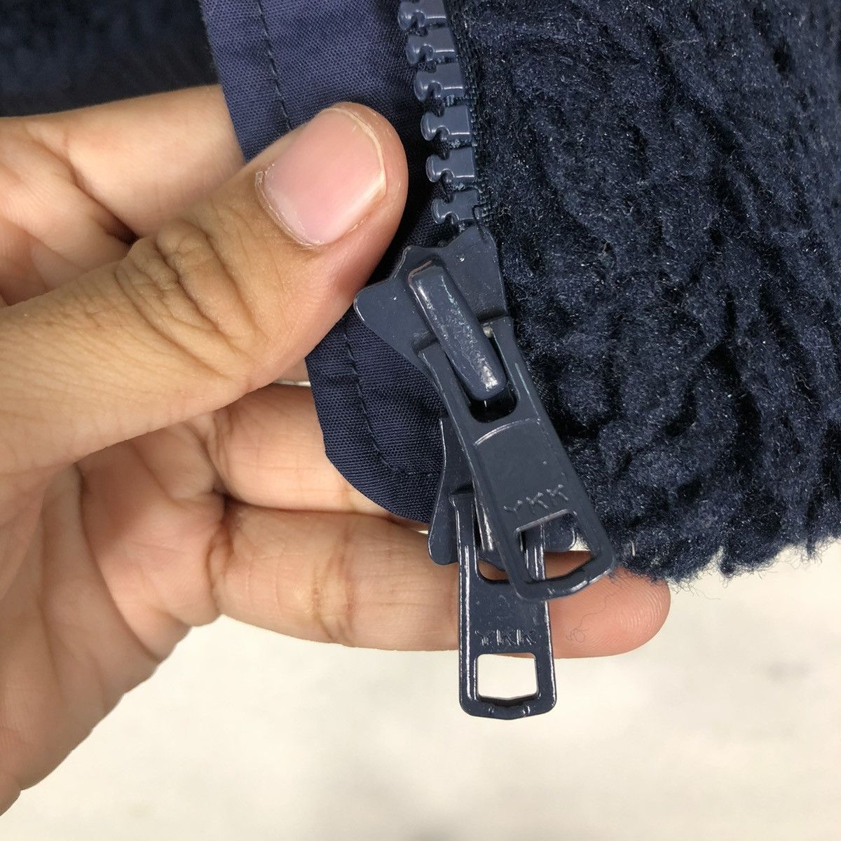 Helly Hansen × Japanese Brand × Vintage 📌VINTAGE FLEECE JACKET ZIPPER HELLY HANSEN JAPAN Size L / US 10 / IT 46 - 13 Thumbnail
