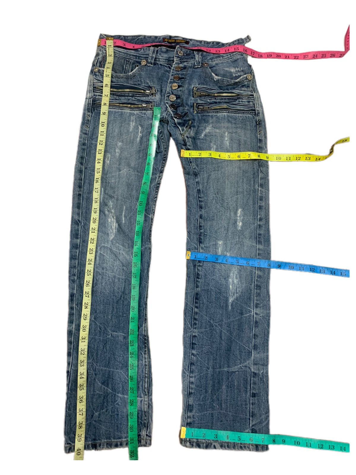 Japanese Brand DISTRESSED PUNK SLIM JEANS LOT OF BUTTON BY TAKESHY KUROSAWA Size US 31 - 23 Thumbnail
