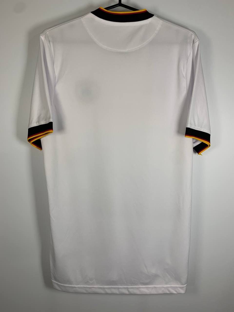 Vintage Germany Home Jersey T-Com Sponsor Vintage Football Shirt Size US L / EU 52-54 / 3 - 9 Thumbnail