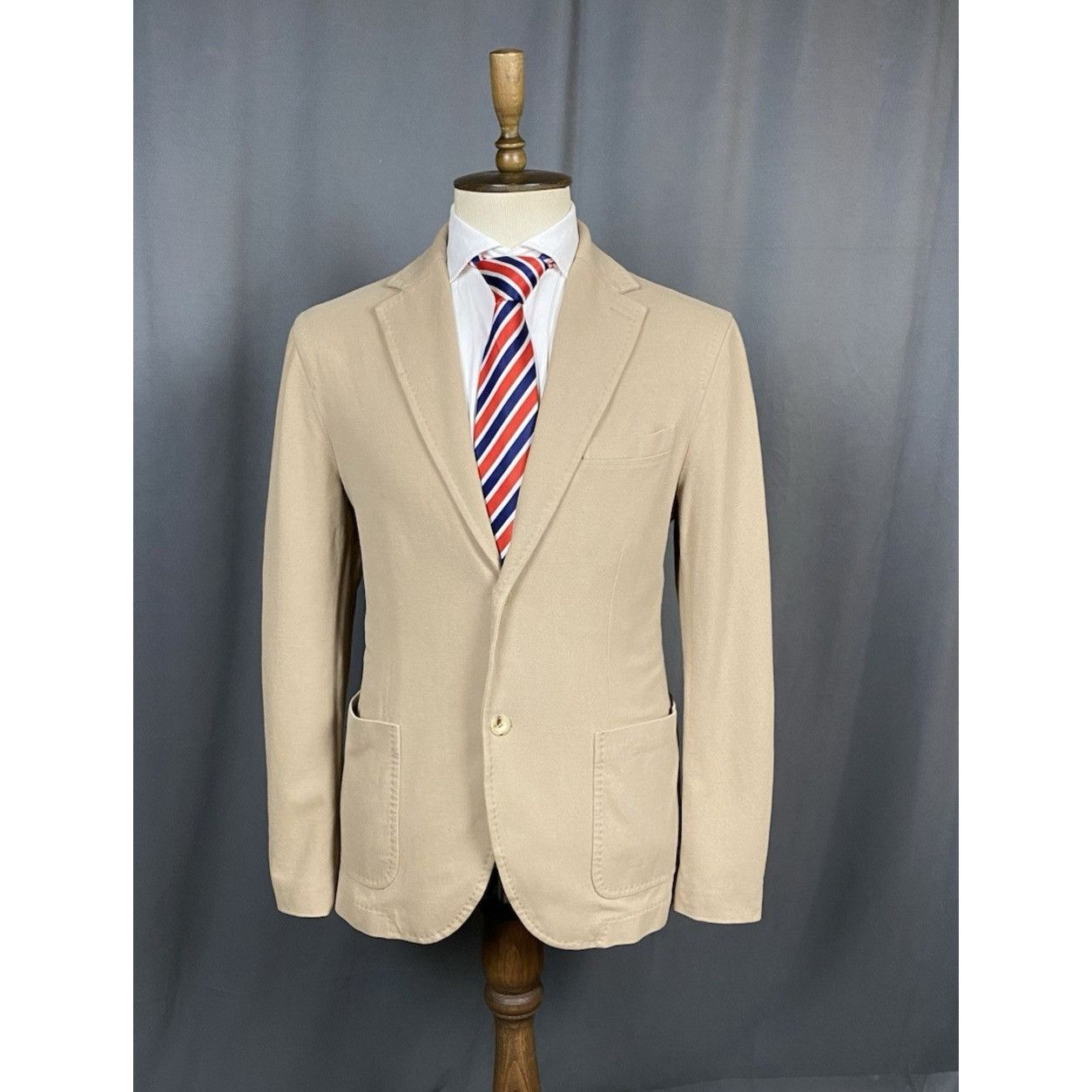 Circolo 1901 MINT! Circolo 1911 Men's Beige Summer Unlined 2-Button Blaze Size 42R - 1 Thumbnail