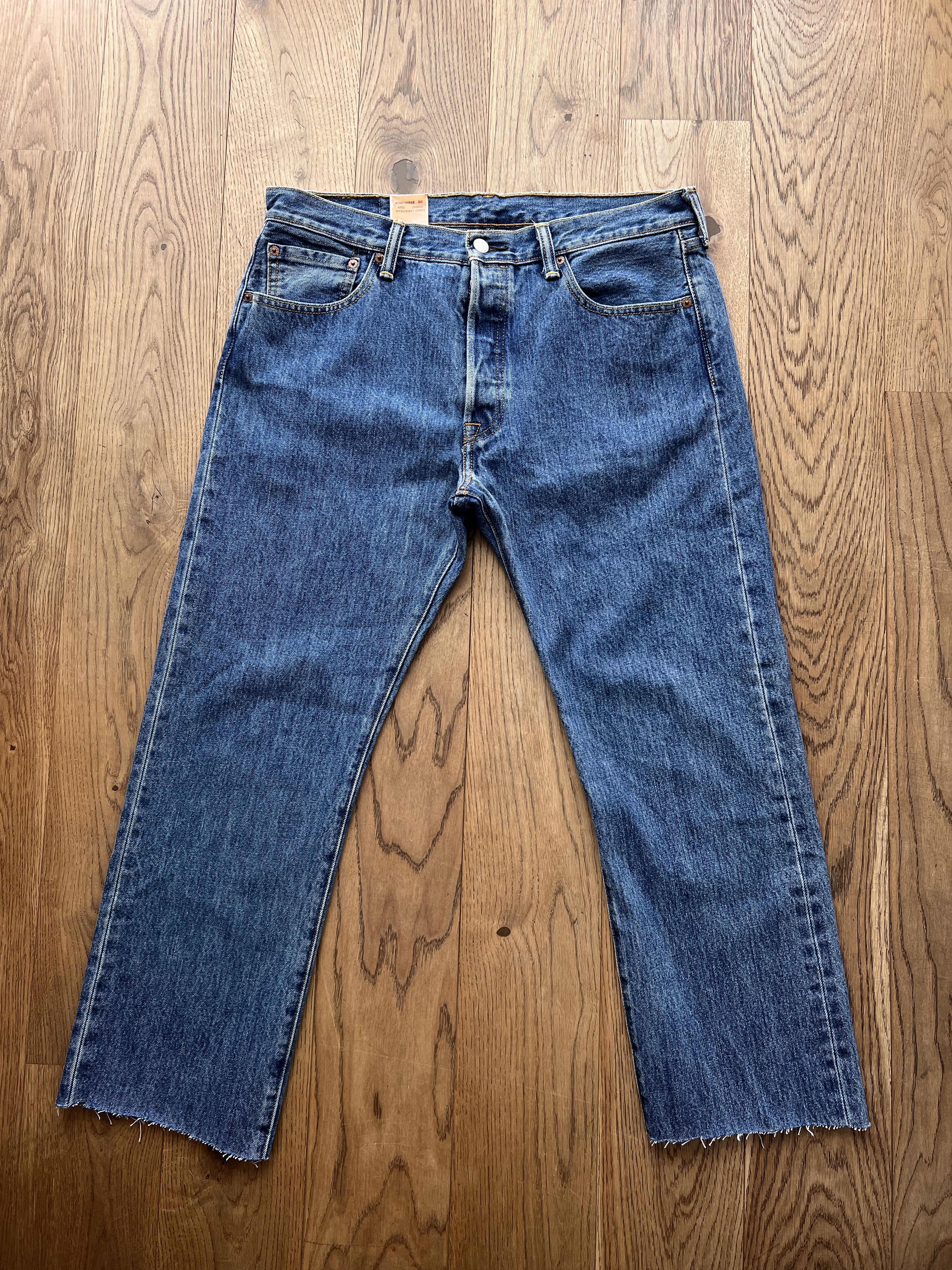 Levi's New! Levis 501 croped retro navy blue y2k denim vintage boxy Size US 34 / EU 50 - 2 Thumbnail