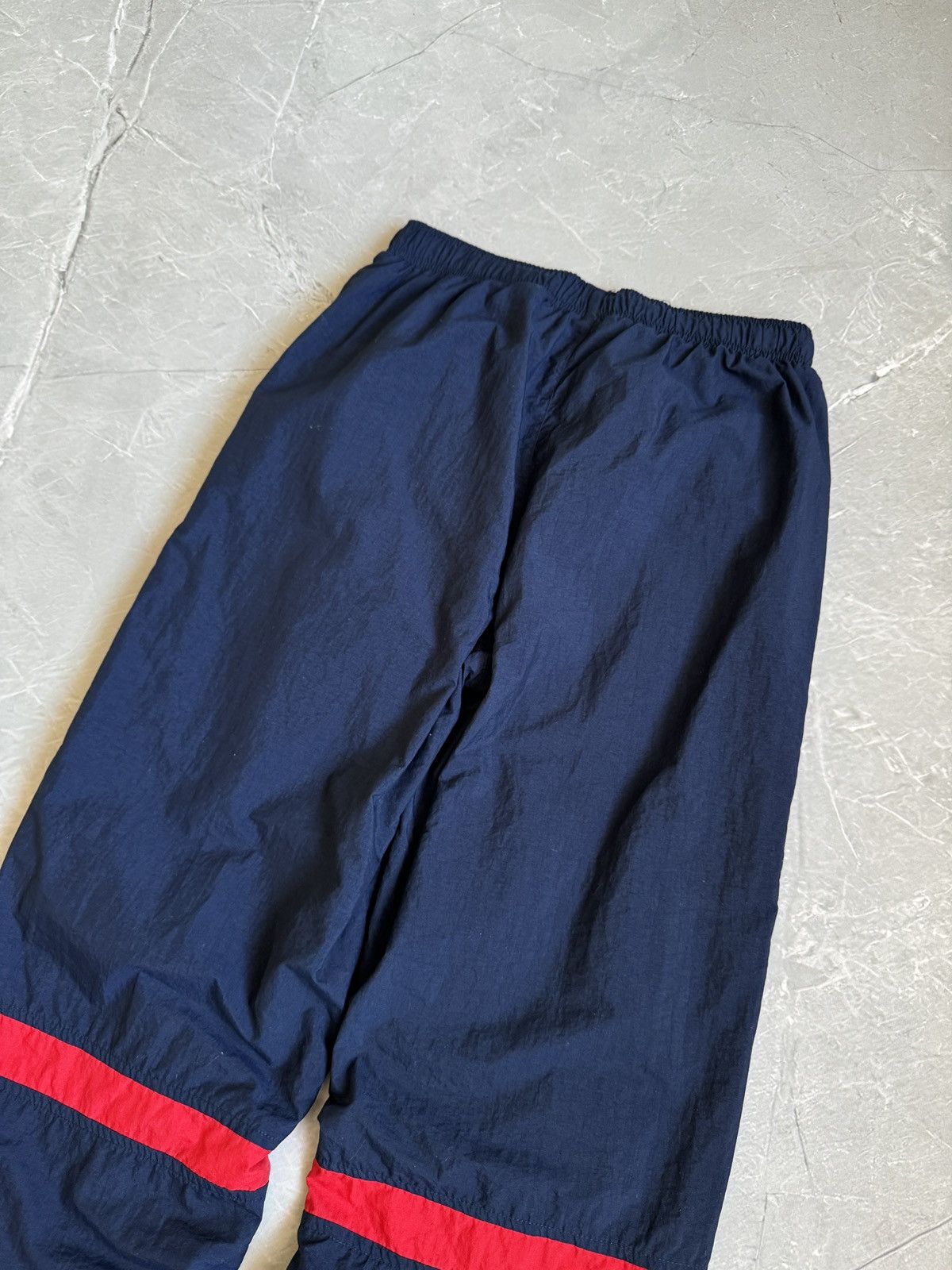 Nike Nike Vintage Nylon Track Pants 00s Small Swoosh Navy Size US 30 / EU 46 - 12 Thumbnail