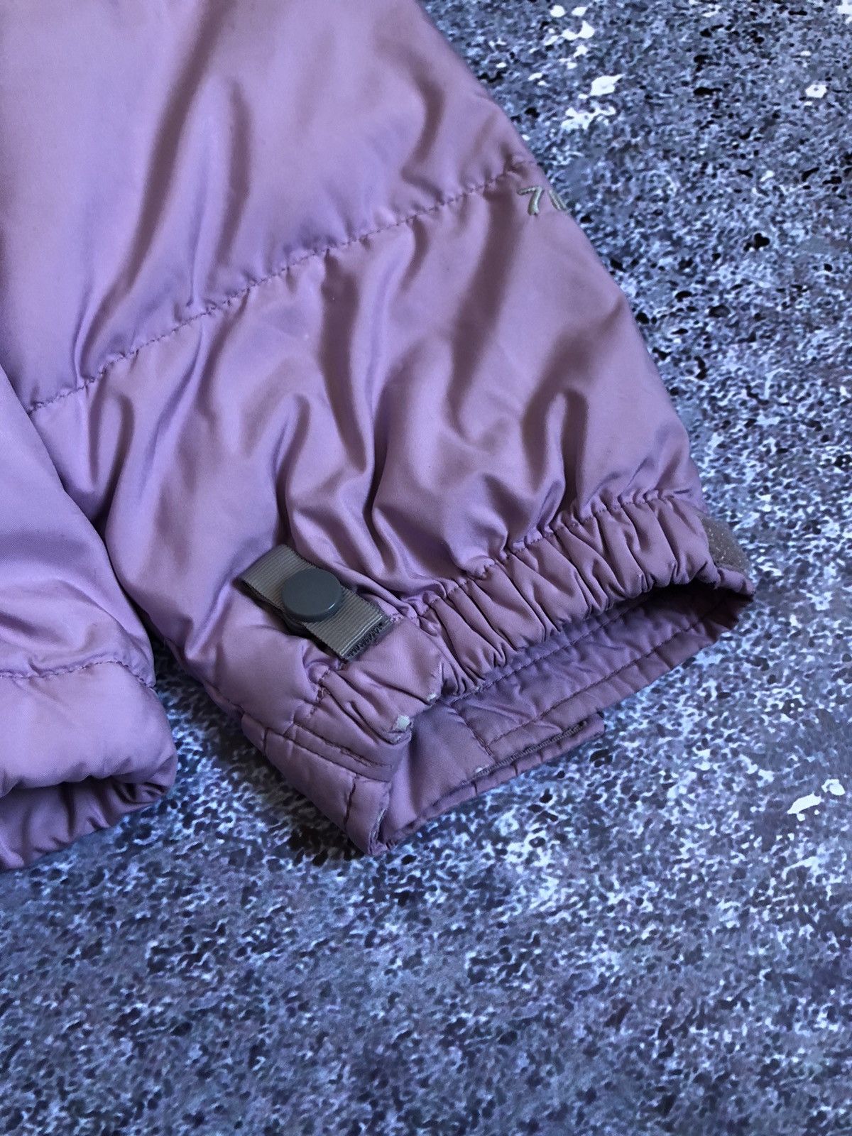 The North Face × Vintage Vintage The North Face 700 Purple Nuptsen Down Puffer Size M / US 6-8 / IT 42-44 - 12 Thumbnail