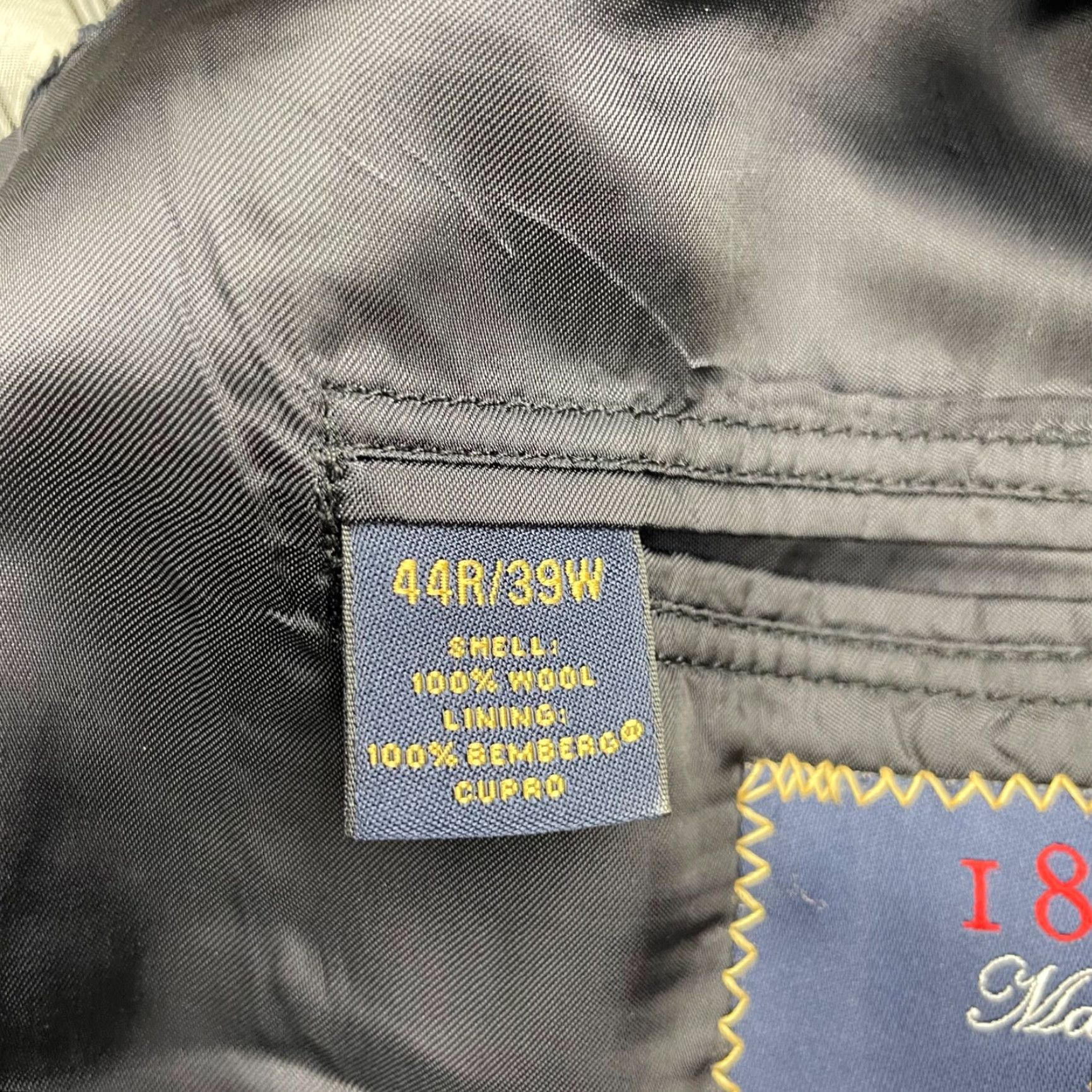 Brooks Brothers VINTAGE Brooks Brothers x Loro Piana Men's 1818 Madison Blazer Navy Stripe 44R USA Mens Blazer Three-Button Notch Lapel Wool Double-Vented Size 44R - 6 Thumbnail
