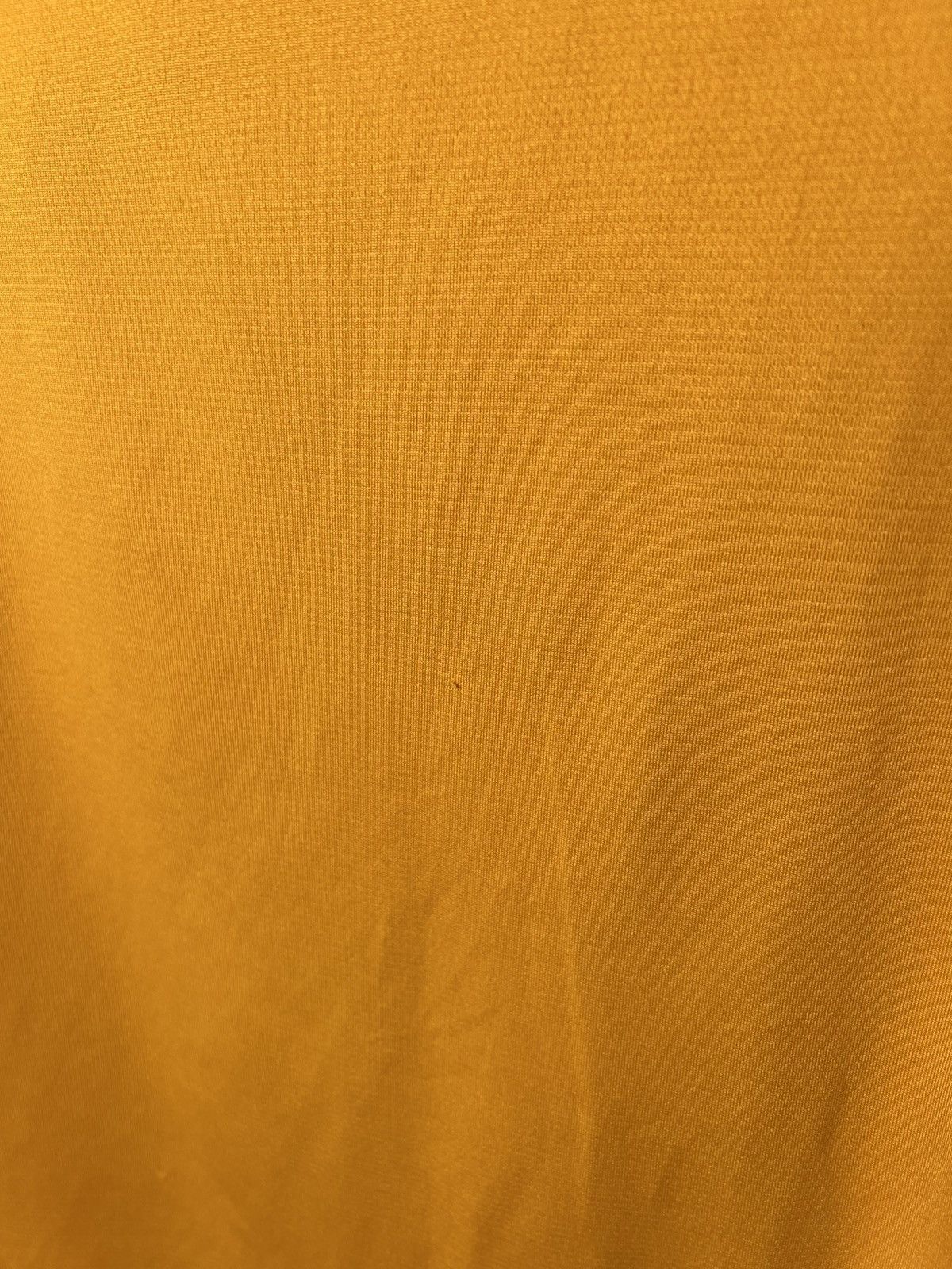 Nike BSC YOUNG BOYS 2018 2019 TRAINING FOOTBALL SHIRT NIKE JERSEY Size US S / EU 44-46 / 1 - 7 Thumbnail