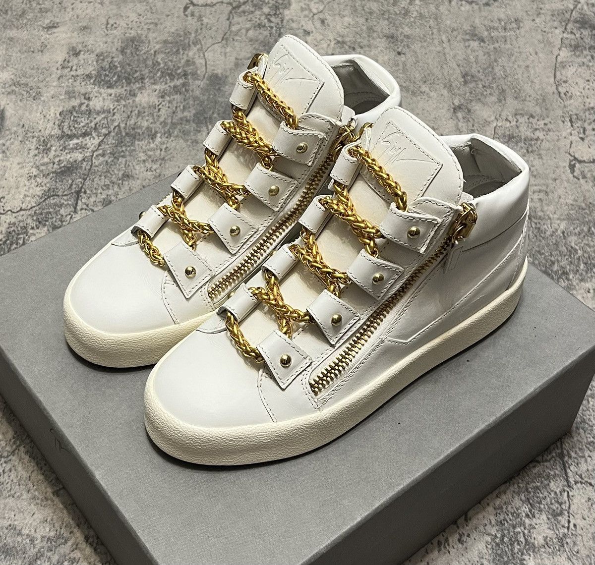 Giuseppe Zanotti Giuseppe Zanotti High Top Sneakers White Size US 6.5 / EU 39-40 - 1 Thumbnail